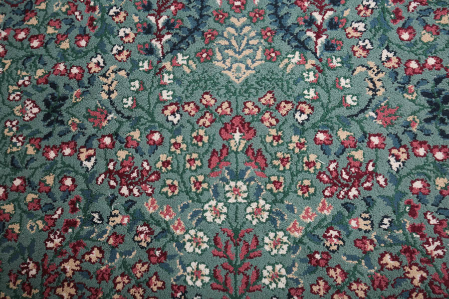 Large Machine Woven Persian Medallion Area Rug