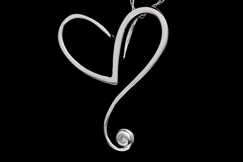 10K White Gold and Diamond Heart Pendant with Chain