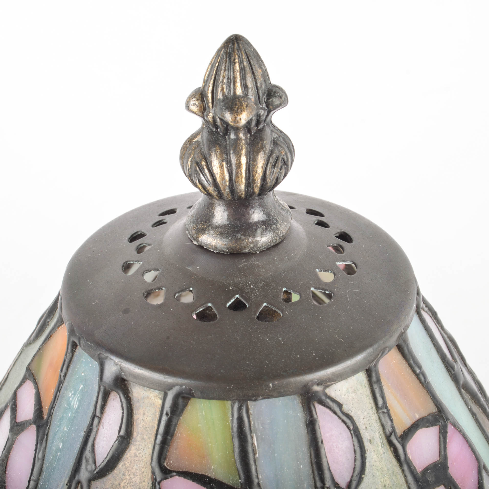 Quoizel Stained Glass Accent Lamp