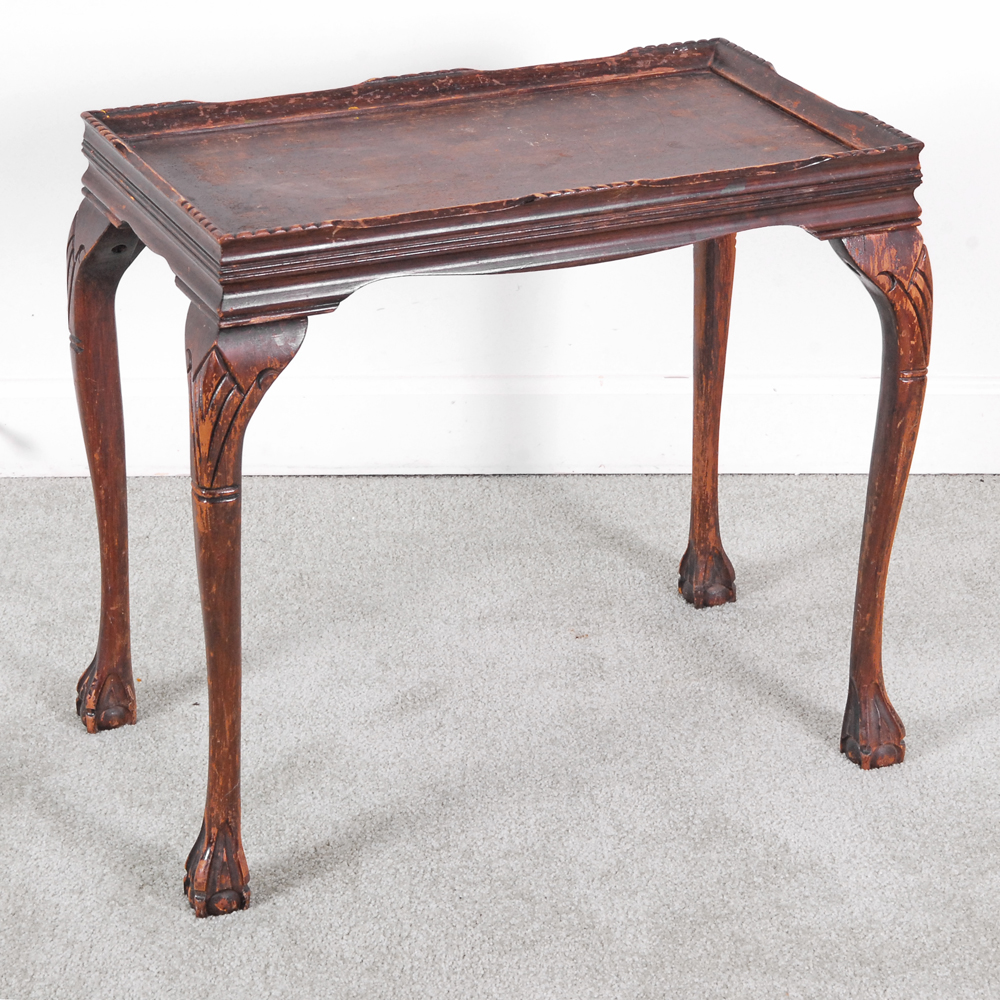 Chippendale Style Wooden End Table