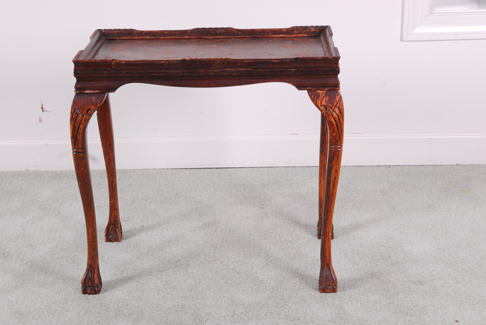 Chippendale Style Wooden End Table