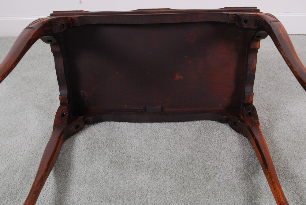 Chippendale Style Wooden End Table