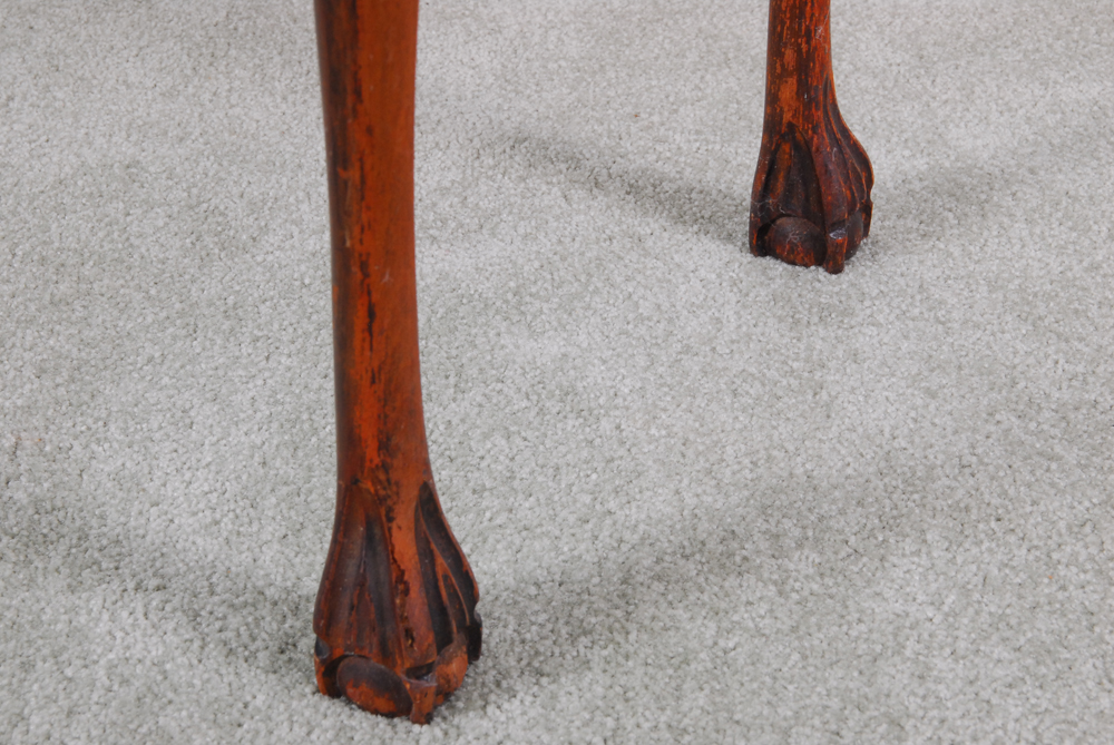 Chippendale Style Wooden End Table