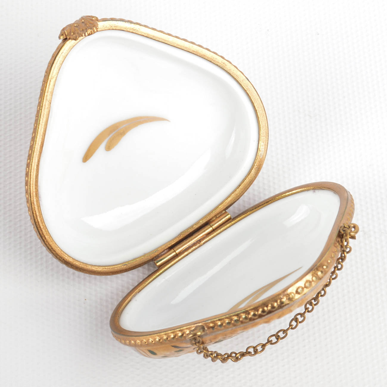 Limoges Trinket Box With Wire Display