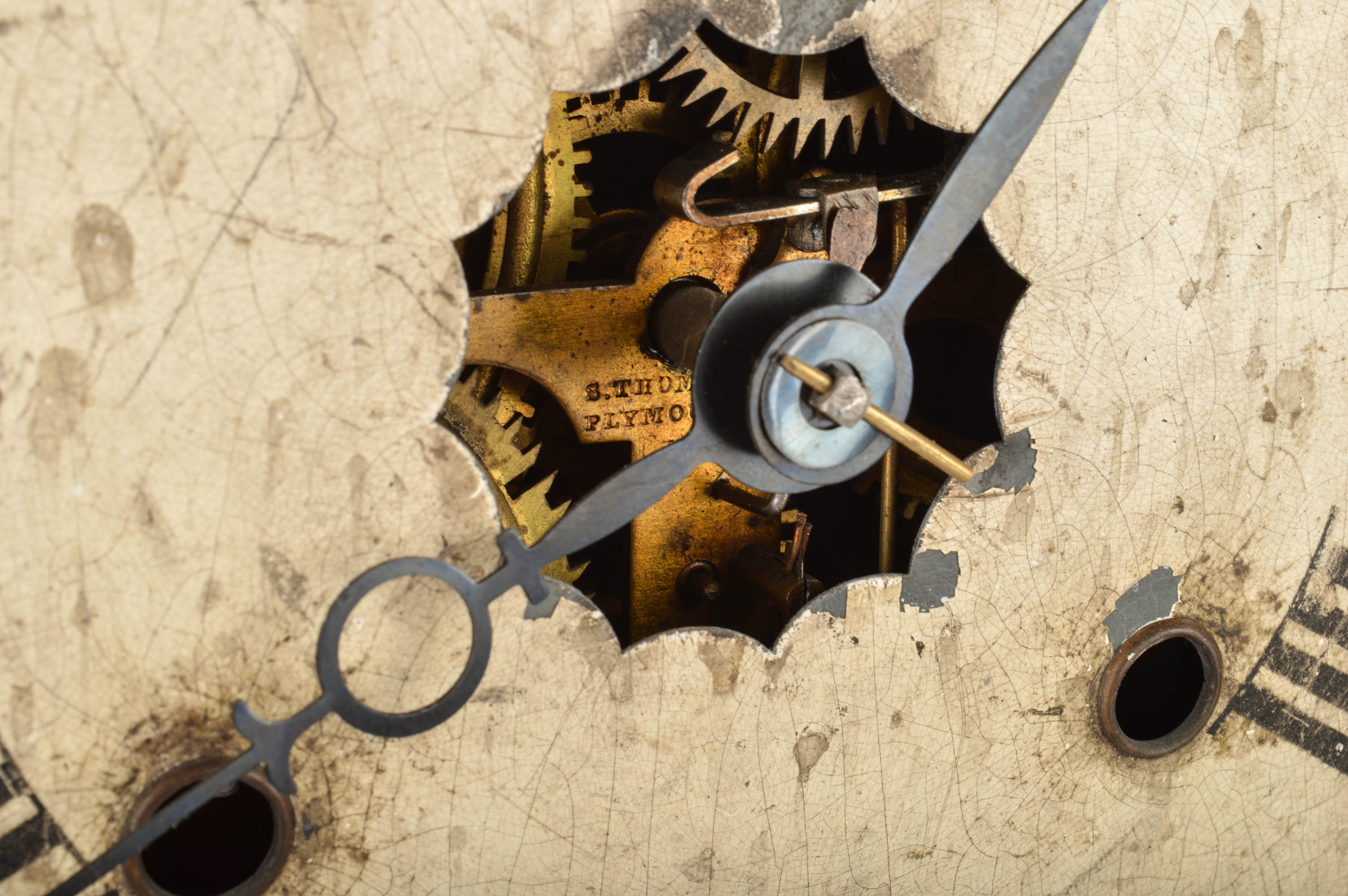 Antique Seth Thomas Ogee Shelf Clock With Reverse Painting