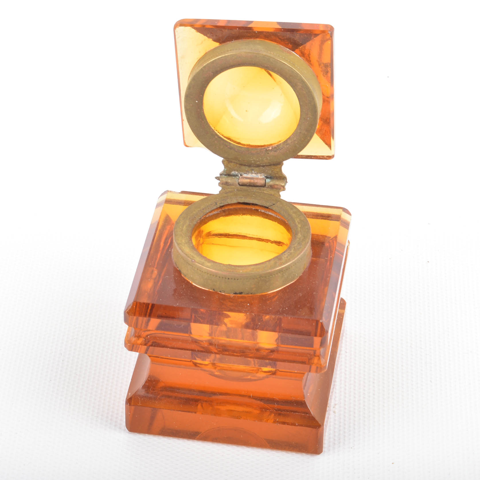 Amber Glass Vanity Accessories