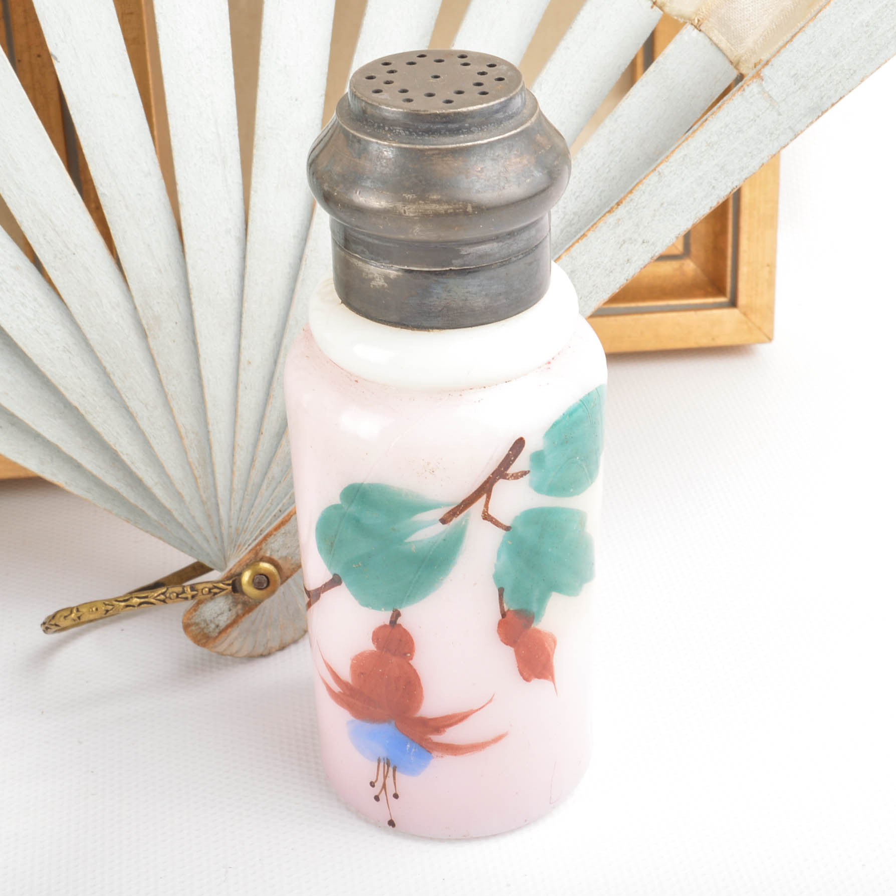 Vintage Boudoir Decor