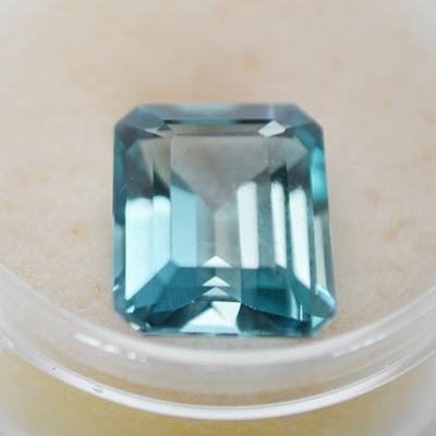 Loose 6.99 CT Emerald Cut Blue Green Topaz Gemstone