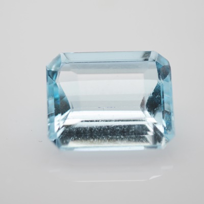 Loose 7.39 CT Natural Emerald Cut Sky Blue Topaz Gemstone