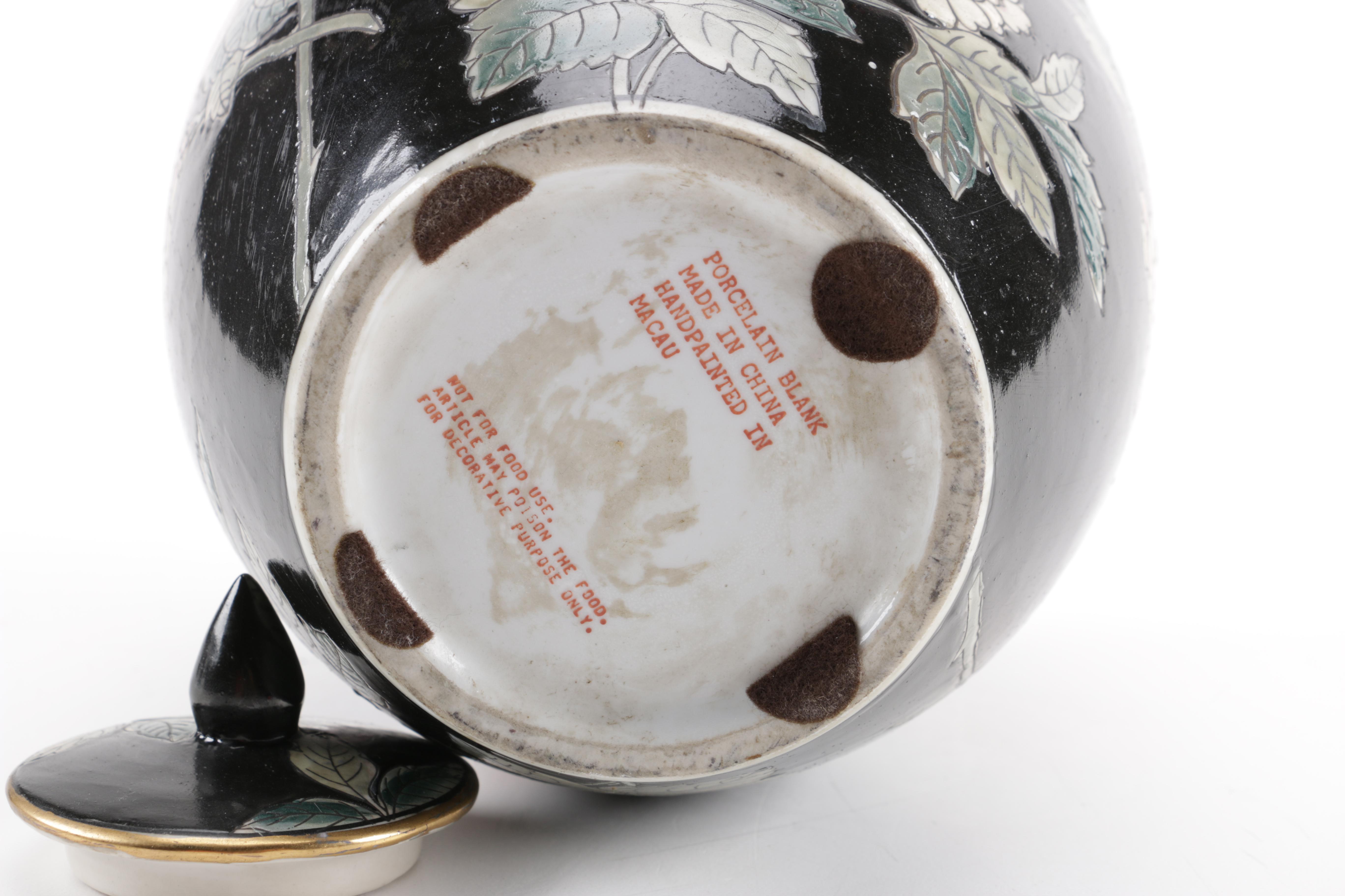 Hand-painted Decorative Chinese Jar