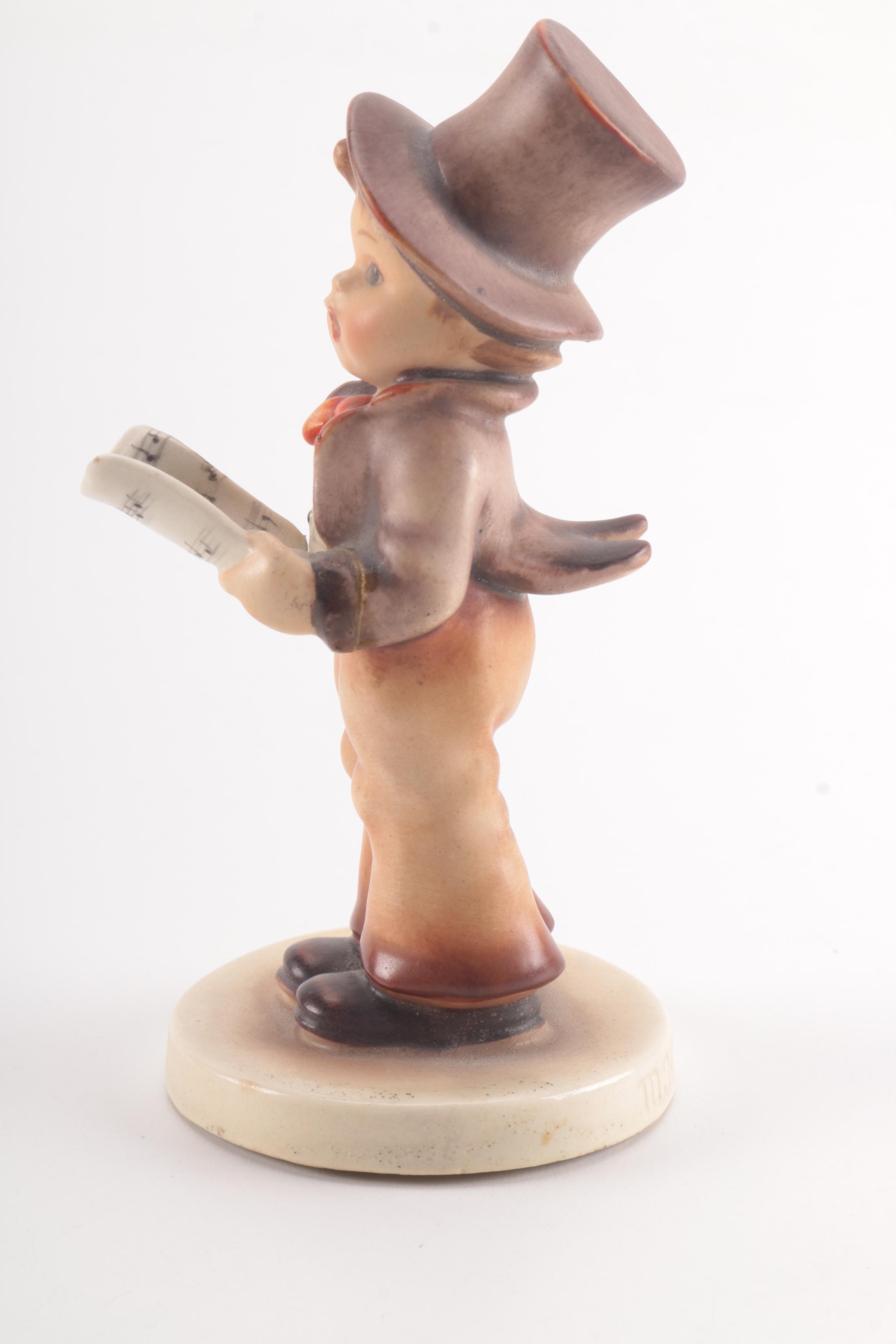 1941 Hummel Figurine 131 "Street Singer"