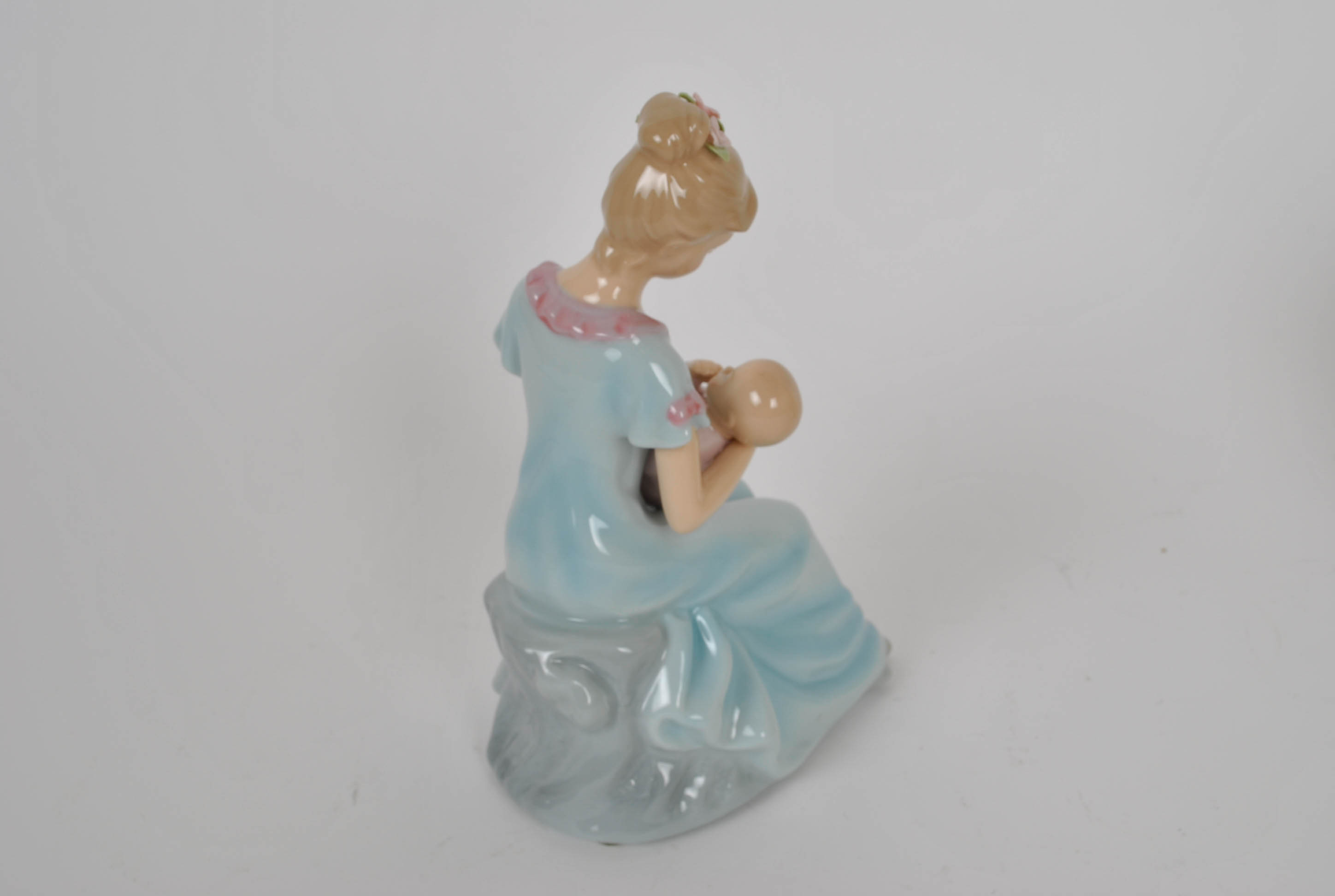 Pair of Stuberto Collection Music Boxes by Cosmos Gifts