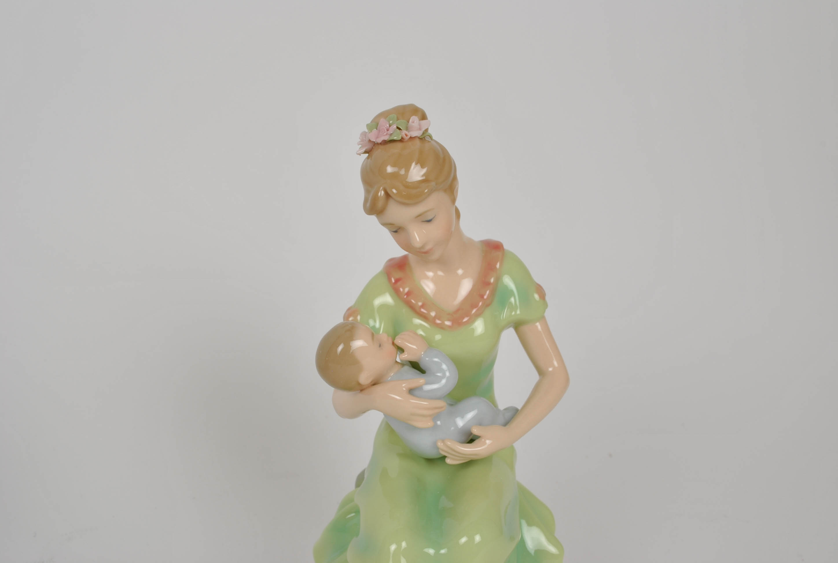 Pair of Stuberto Collection Music Boxes by Cosmos Gifts