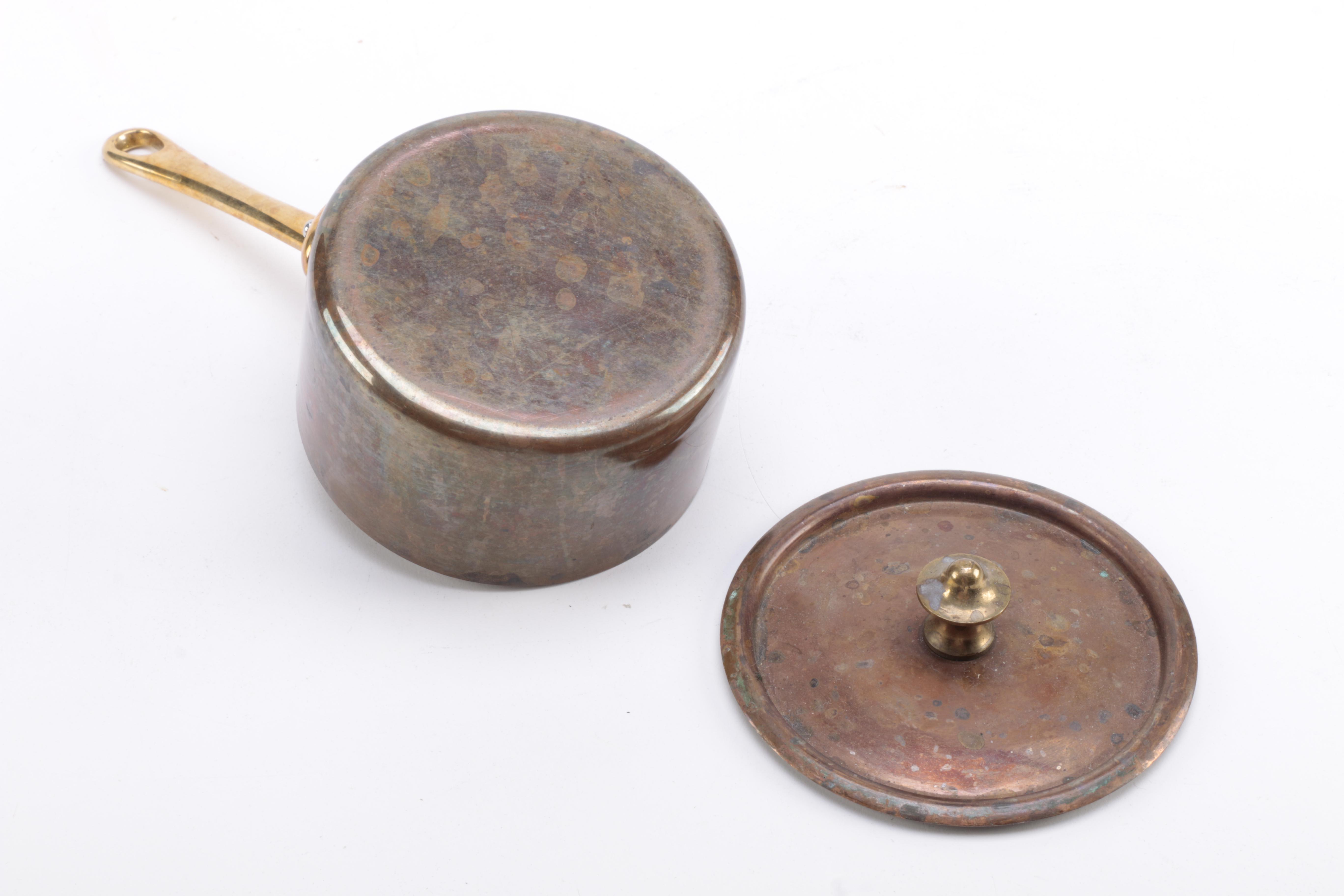 Steel Cooking Pots Featuring All-Clad