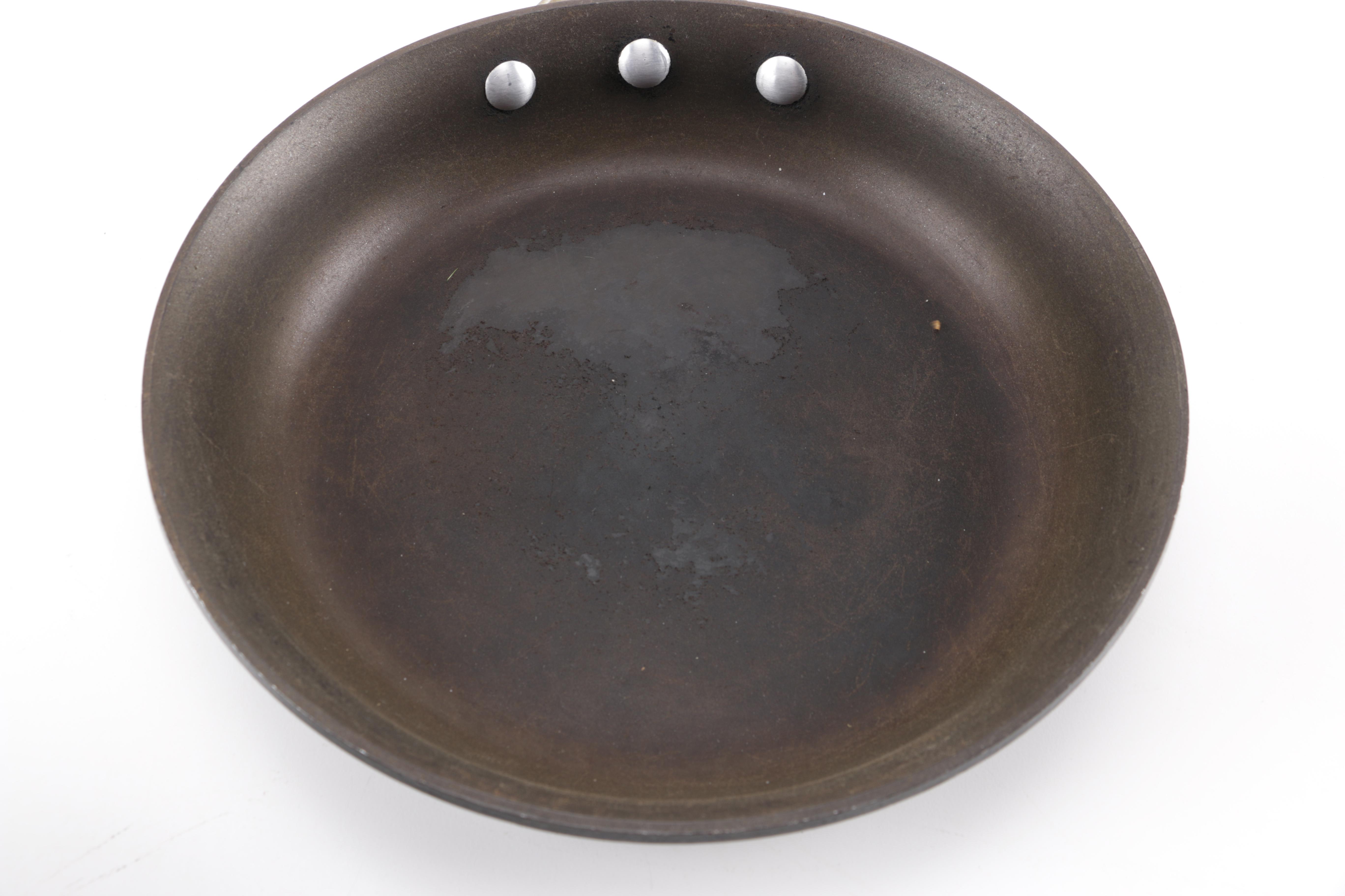 Calphalon Cookware With Williams Sonoma Press