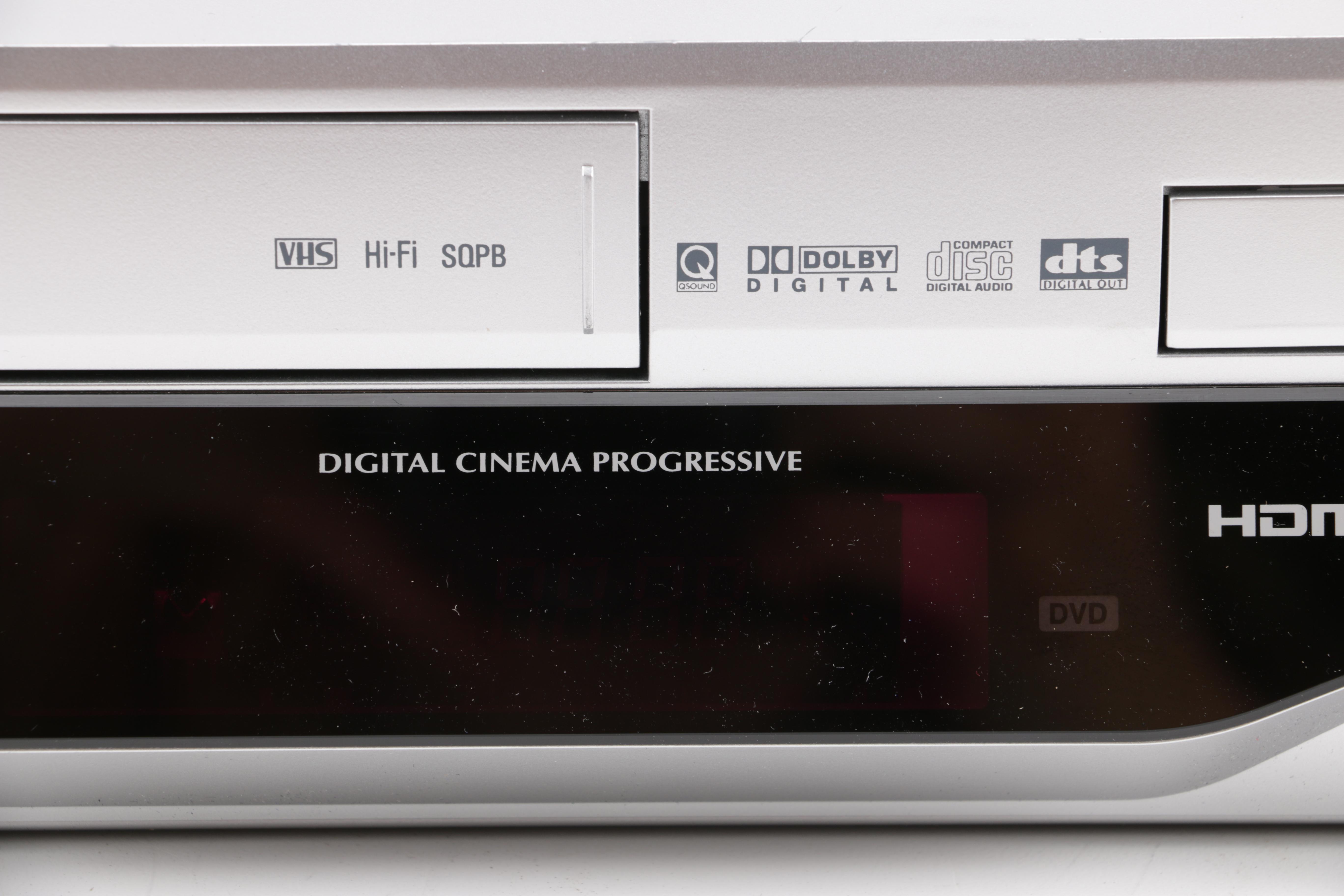 Toshiba VHS and DVD Player and Remote