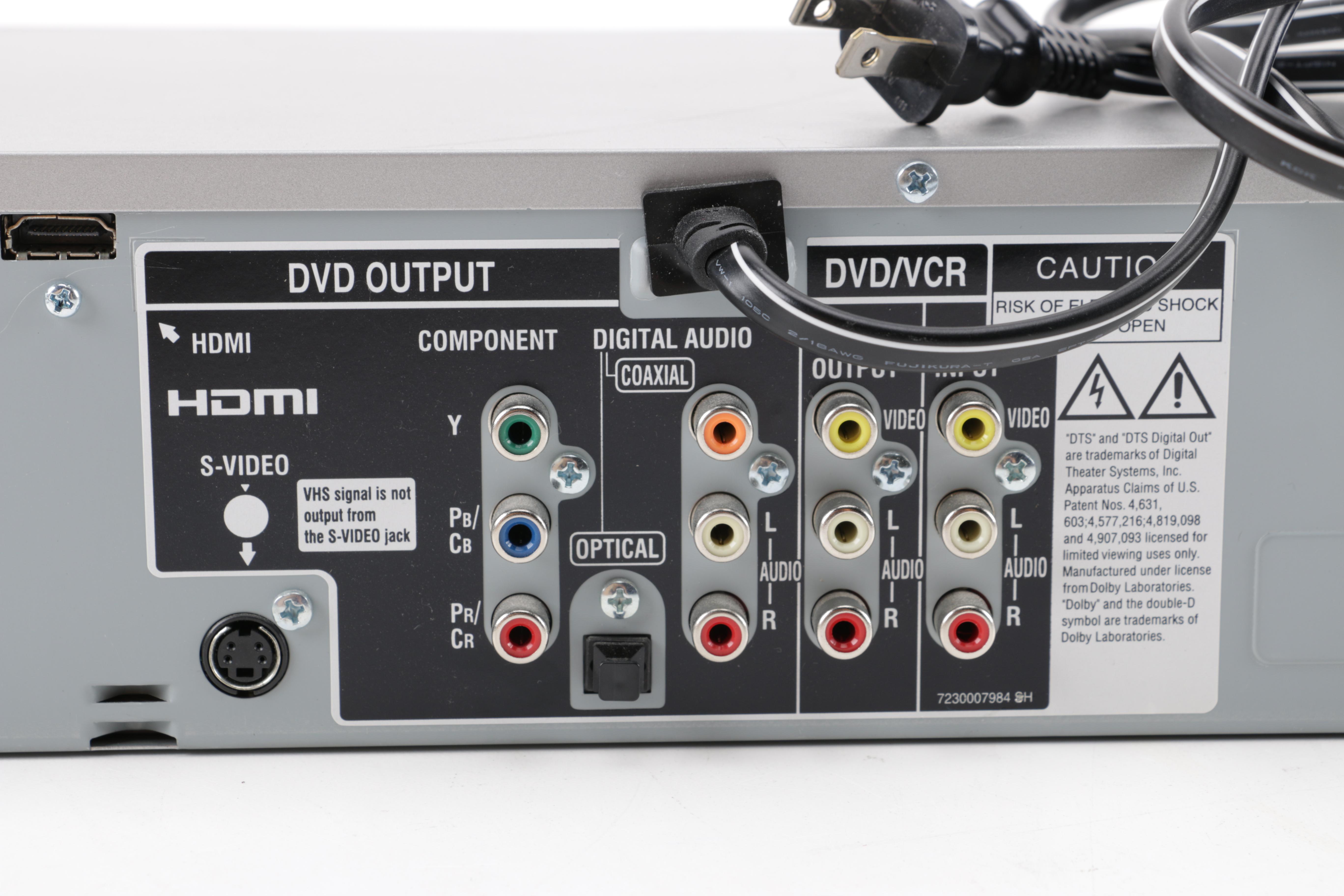 Toshiba VHS and DVD Player and Remote