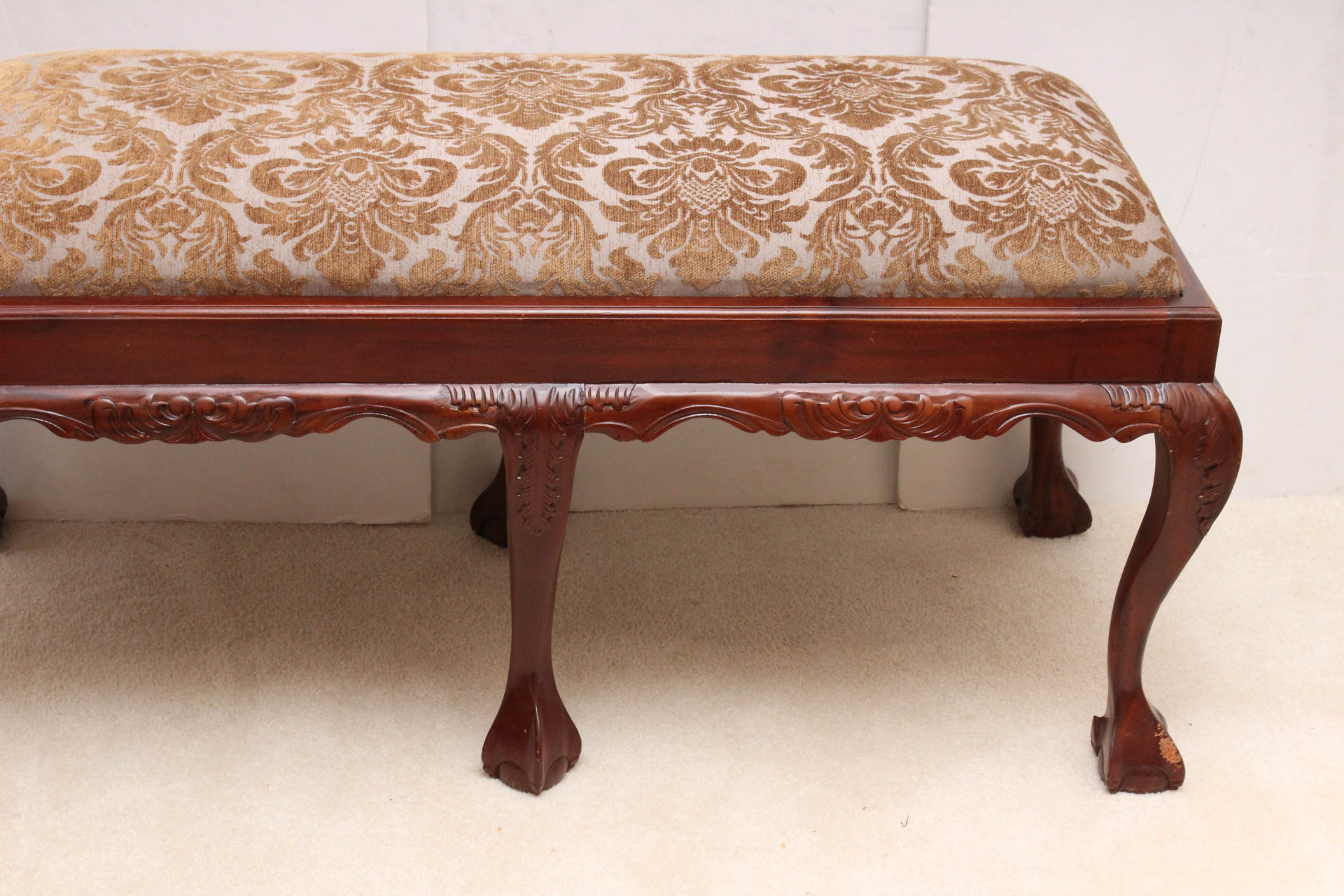 Chippendale Style Window Bench With Jacquard Fabric