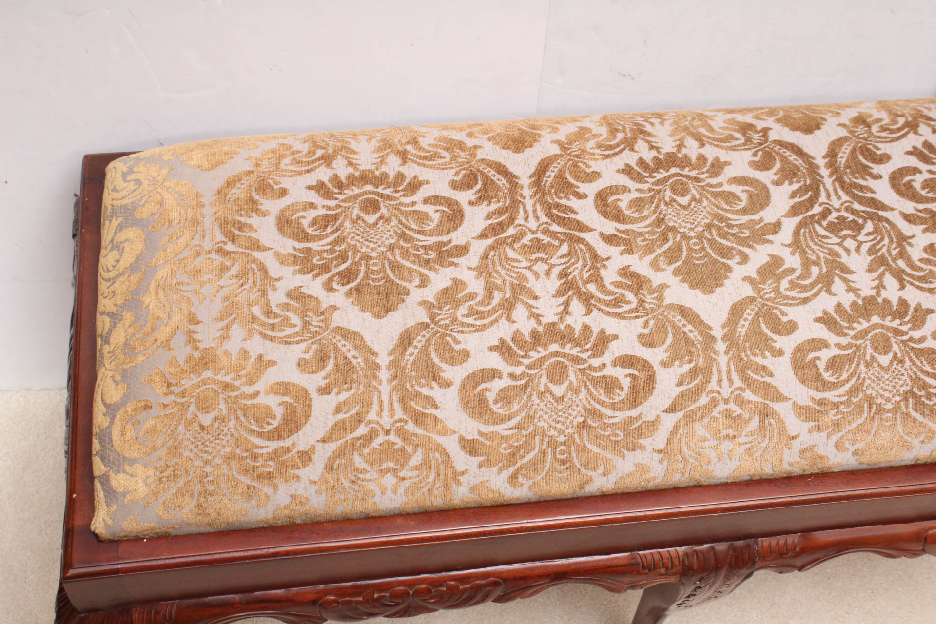 Chippendale Style Window Bench With Jacquard Fabric