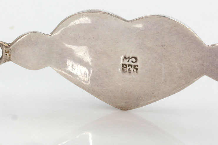 Sterling Silver Mother of Pearl Heart Bangle