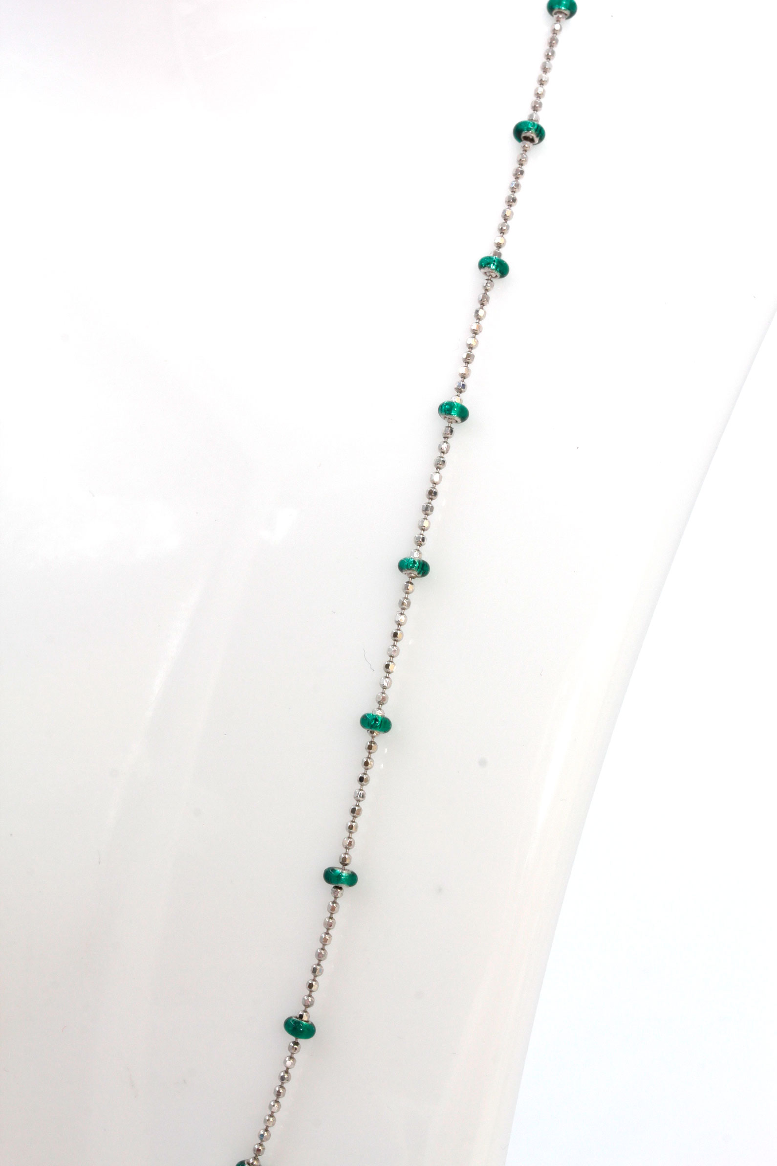 14K White Gold Green Bead Necklace
