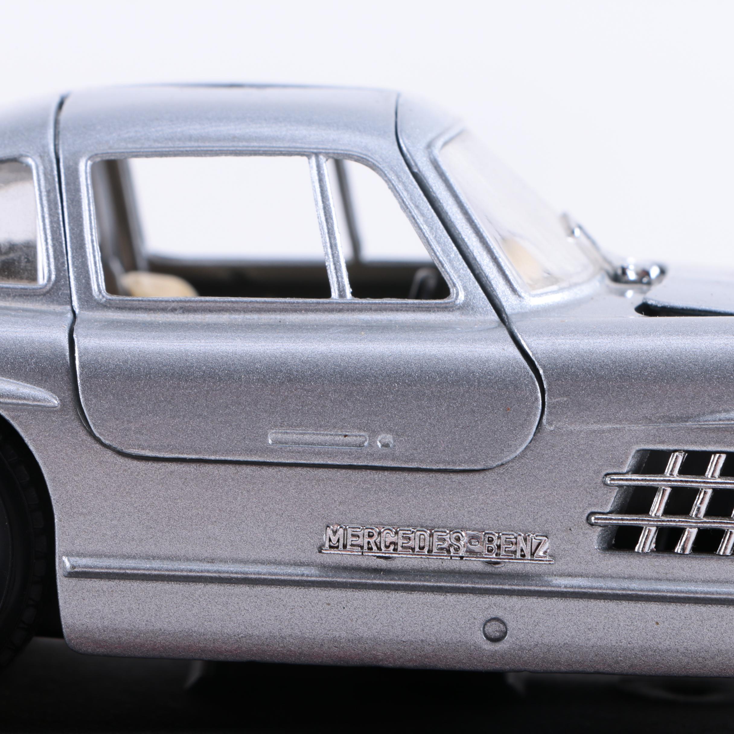 1954 Mercedes-Benz 300 SL Die-Cast Car by Burago