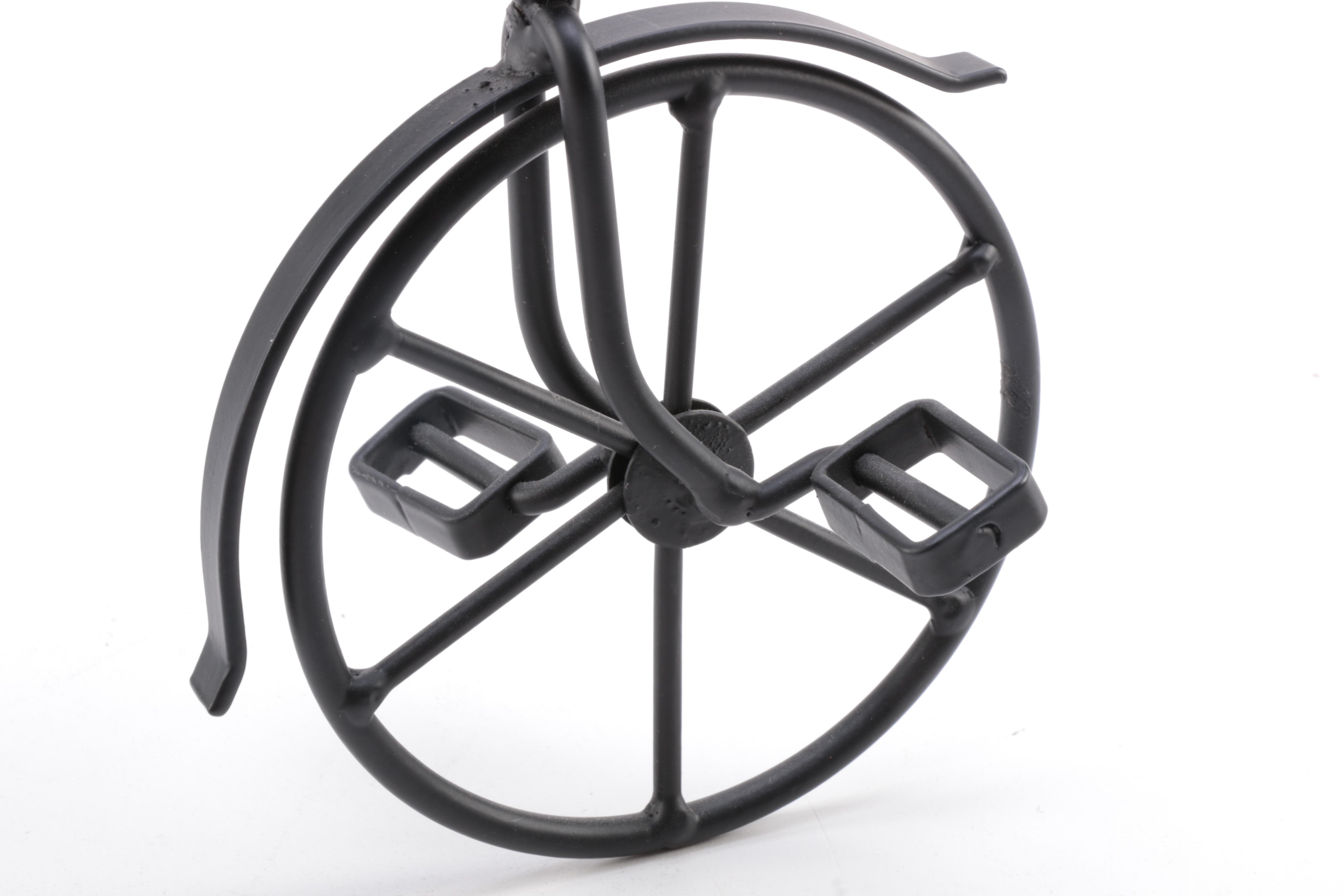 Assortment of Home Décor and Collectibles