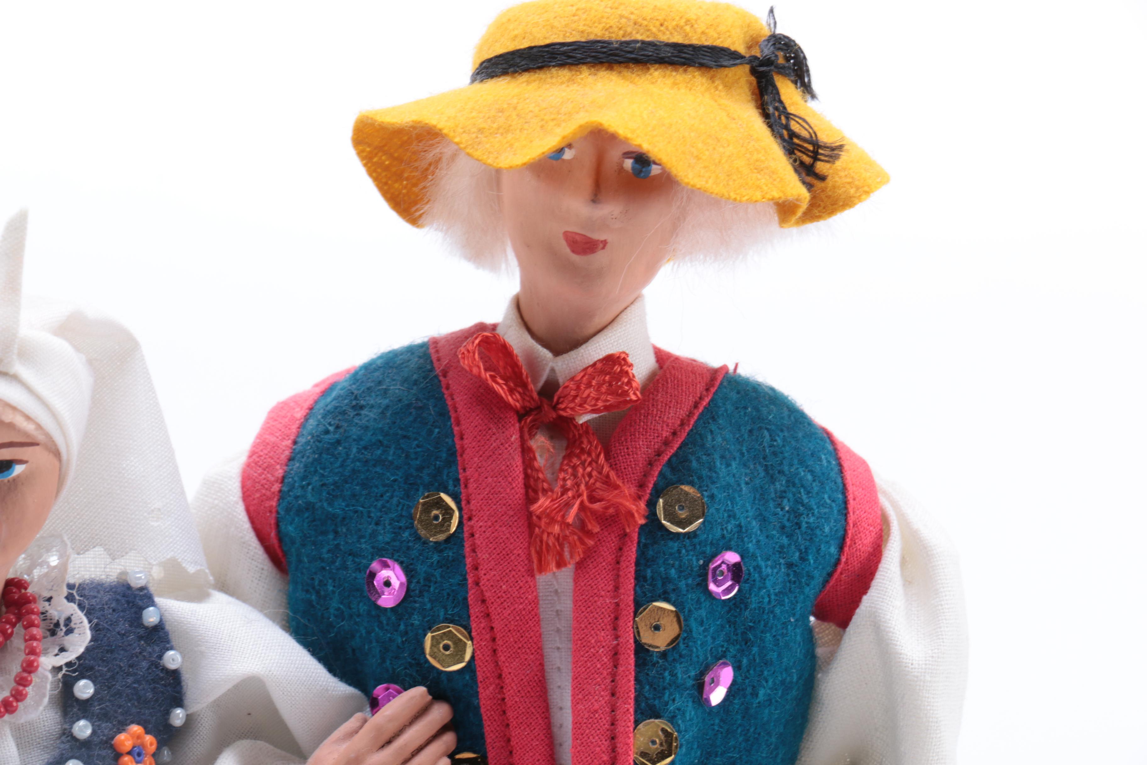 Polish Folk Man and Woman Figurine