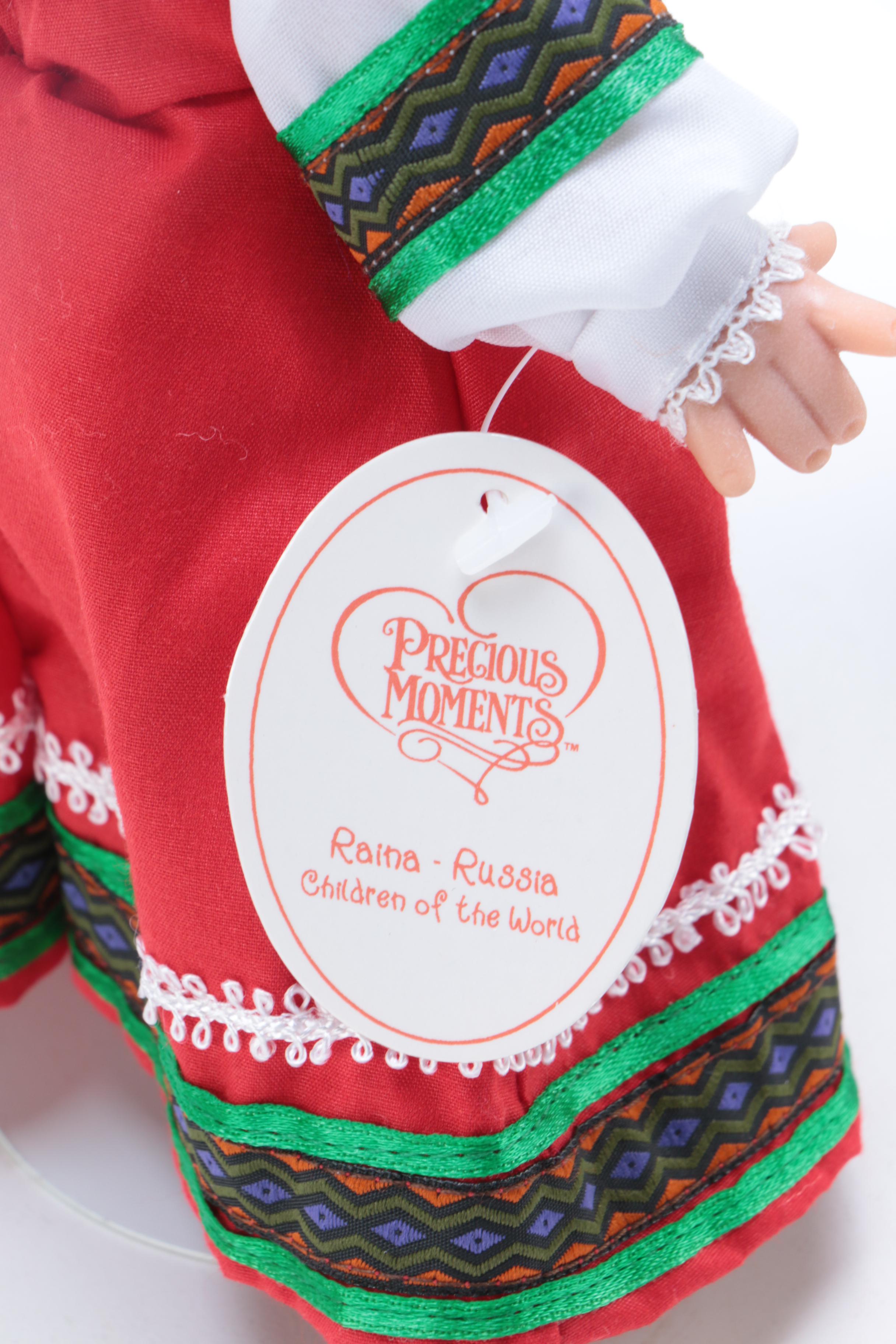 Pair of Precious Moments "Children of the World" Dolls