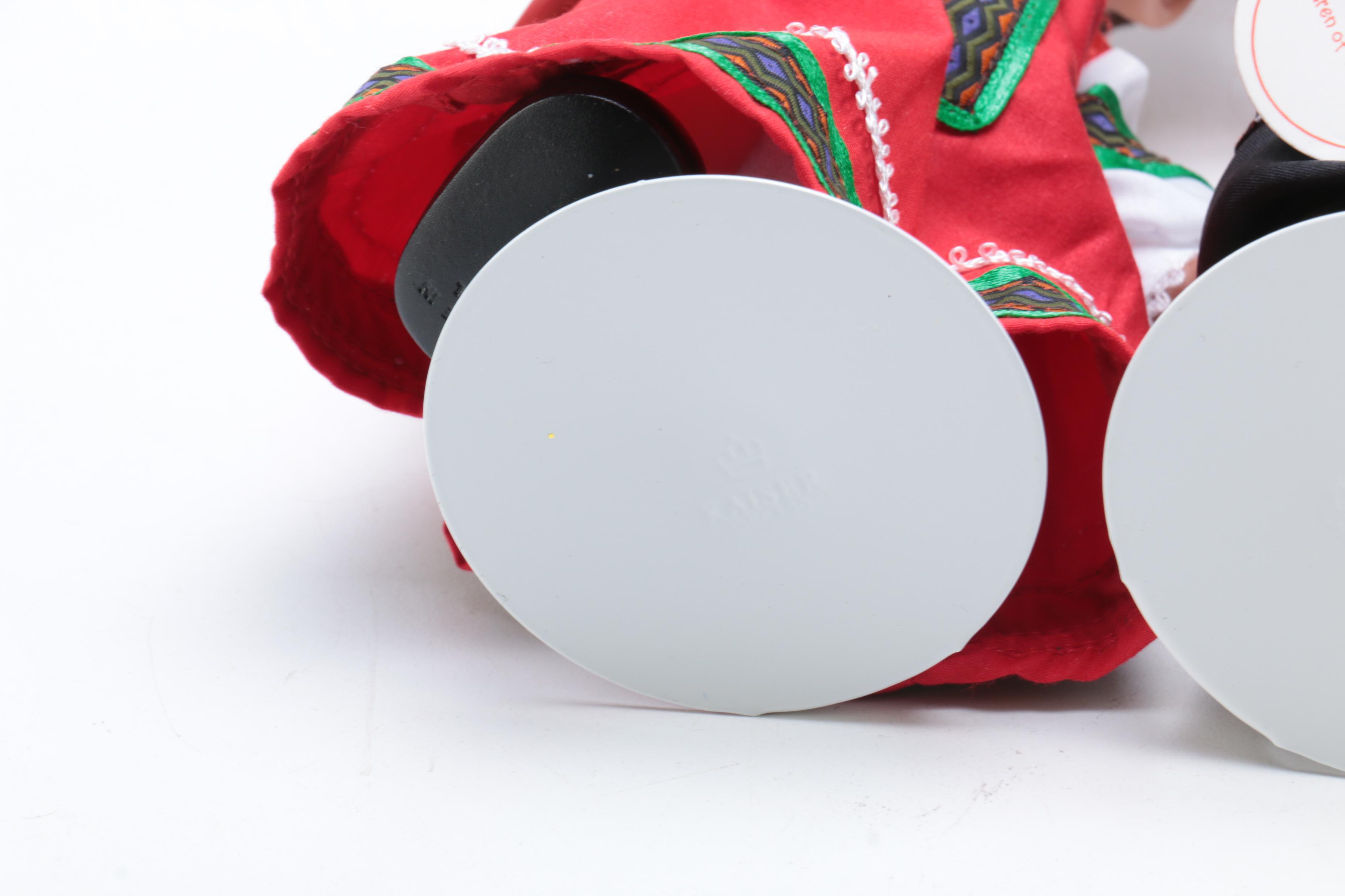 Pair of Precious Moments "Children of the World" Dolls