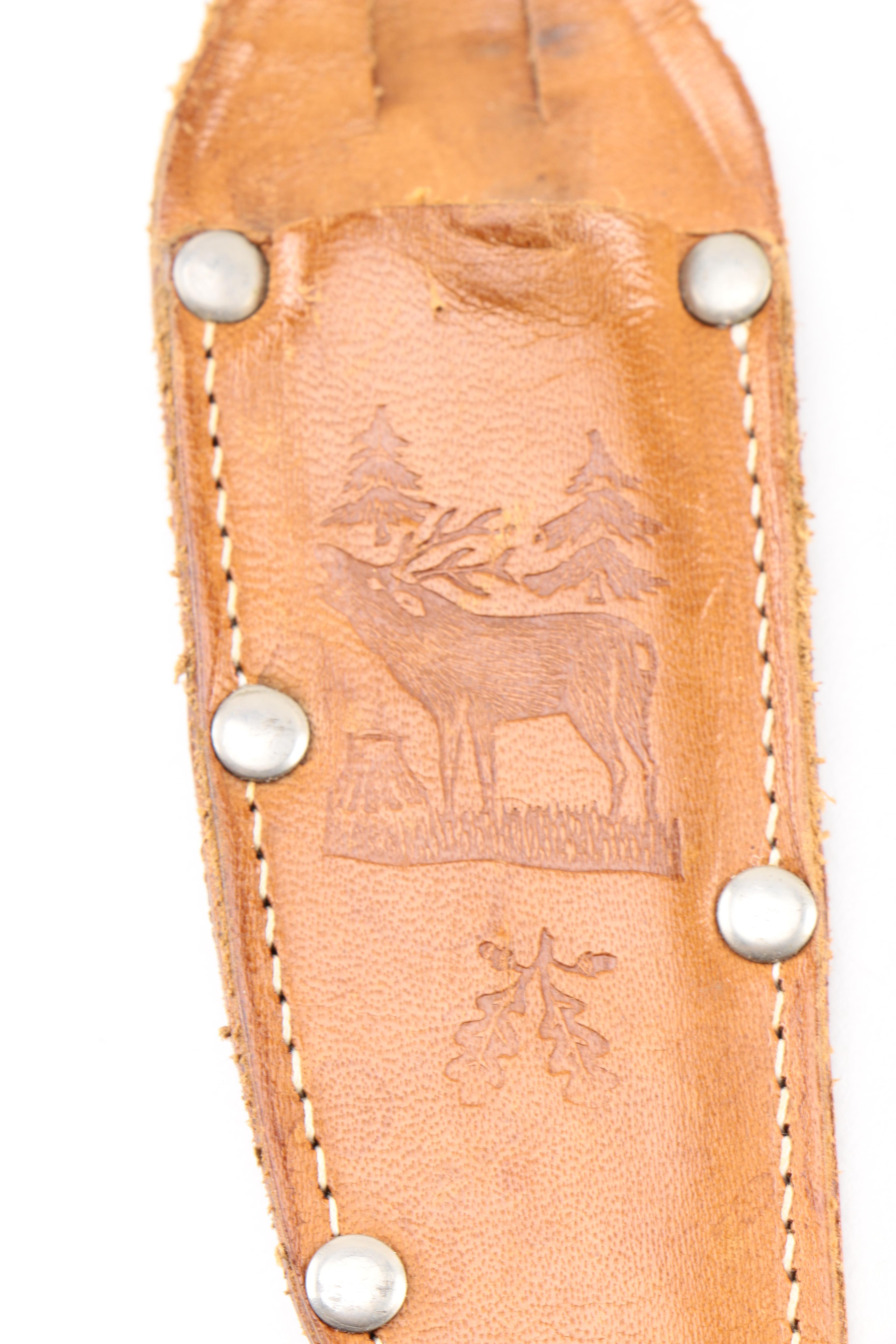 Collection of Vintage Knives and Powder Horn