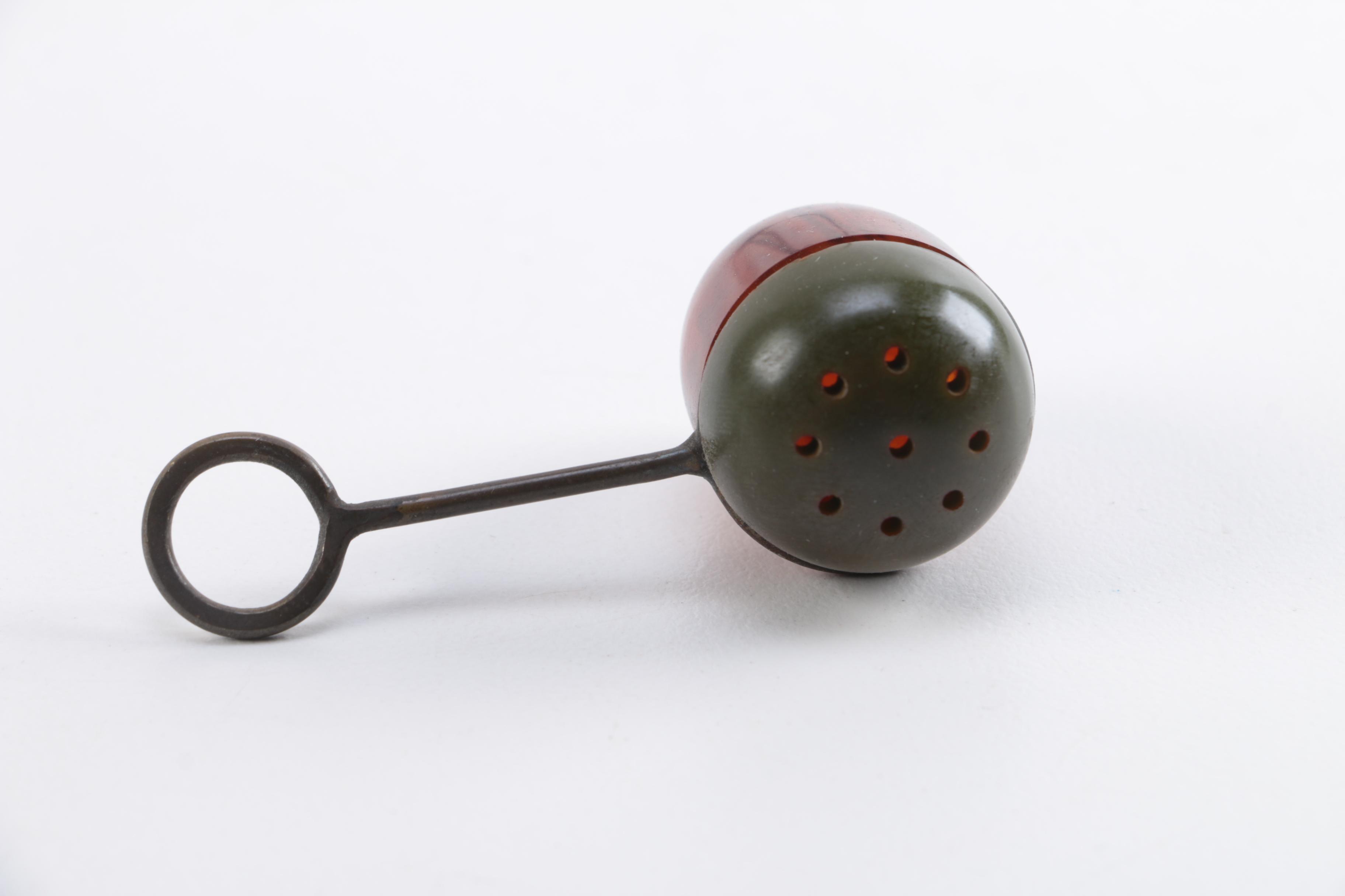 Vintage Asian Salt and Pepper Shaker Stand