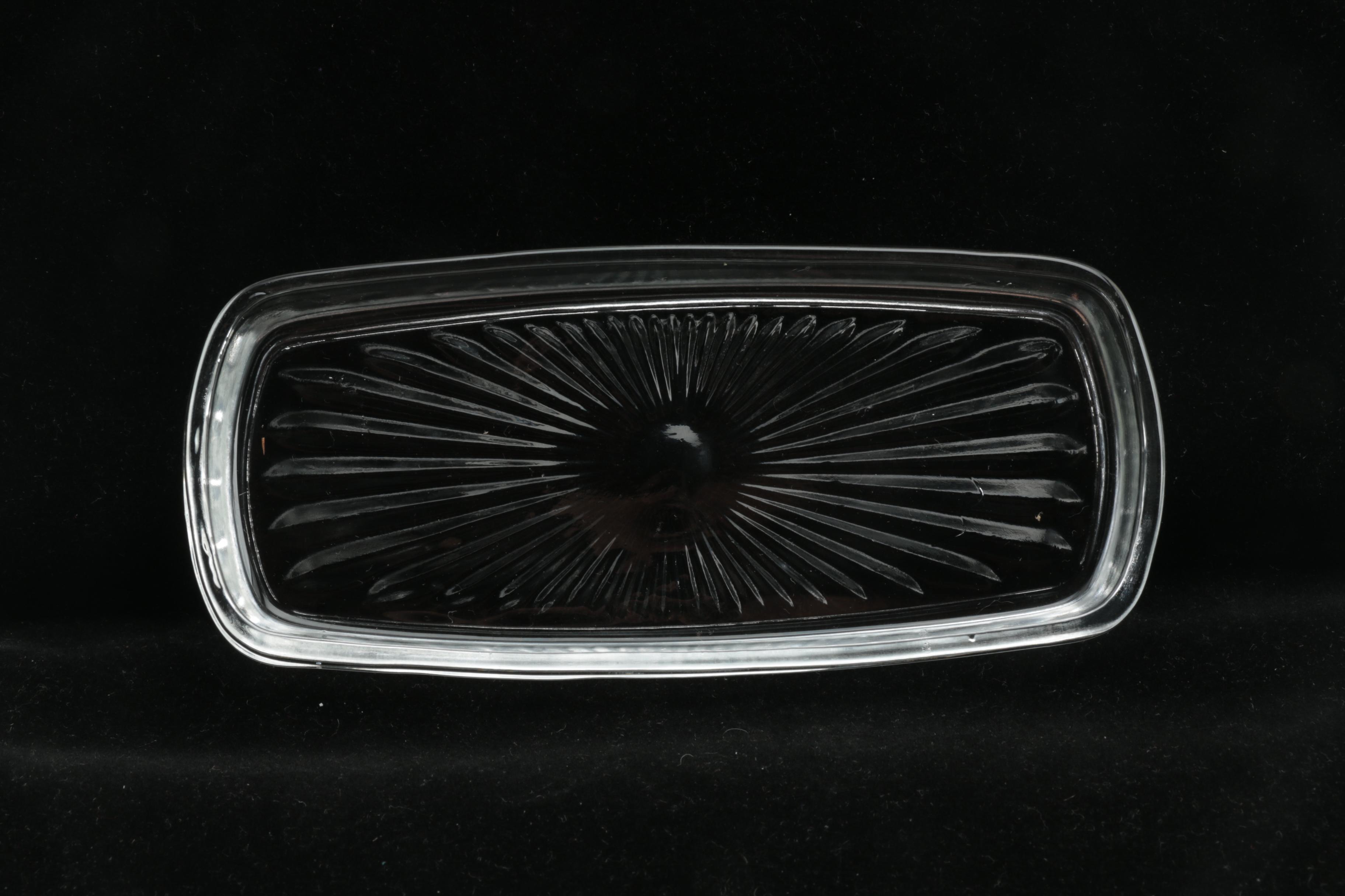 Assorted Glassware Including Cartier "Des Must"