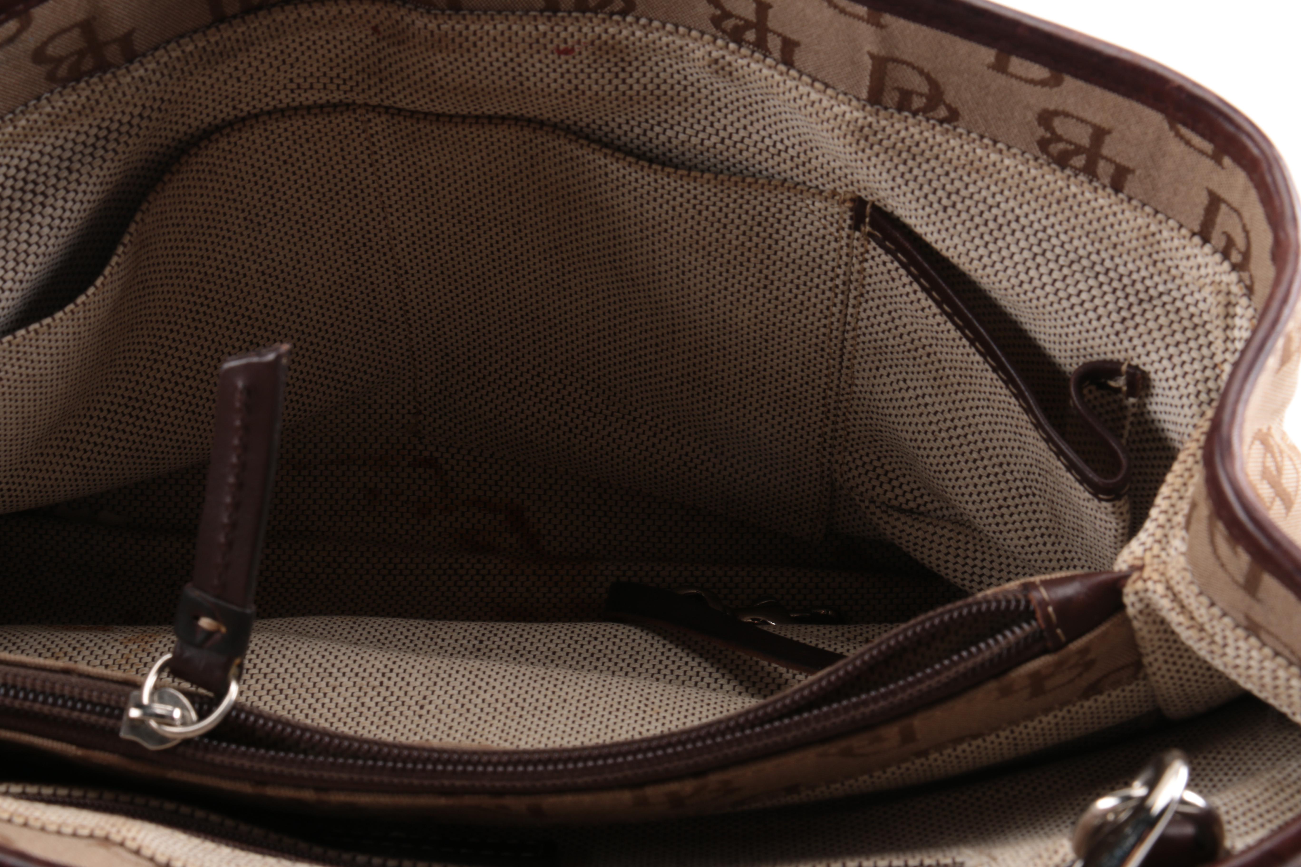 Dooney and Bourke Logo Handbag