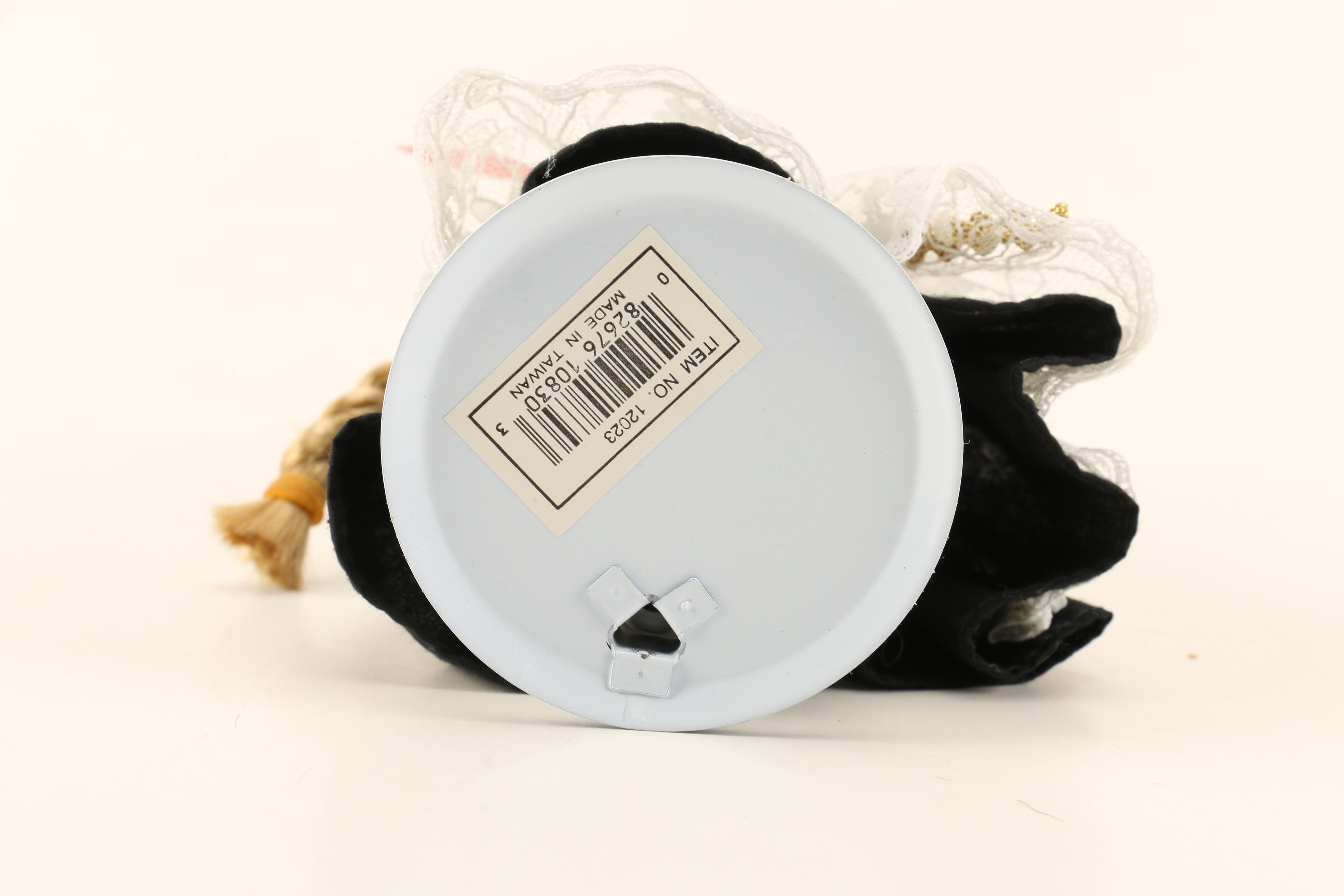 Assortment of Porcelain Dolls including Madame Alexander