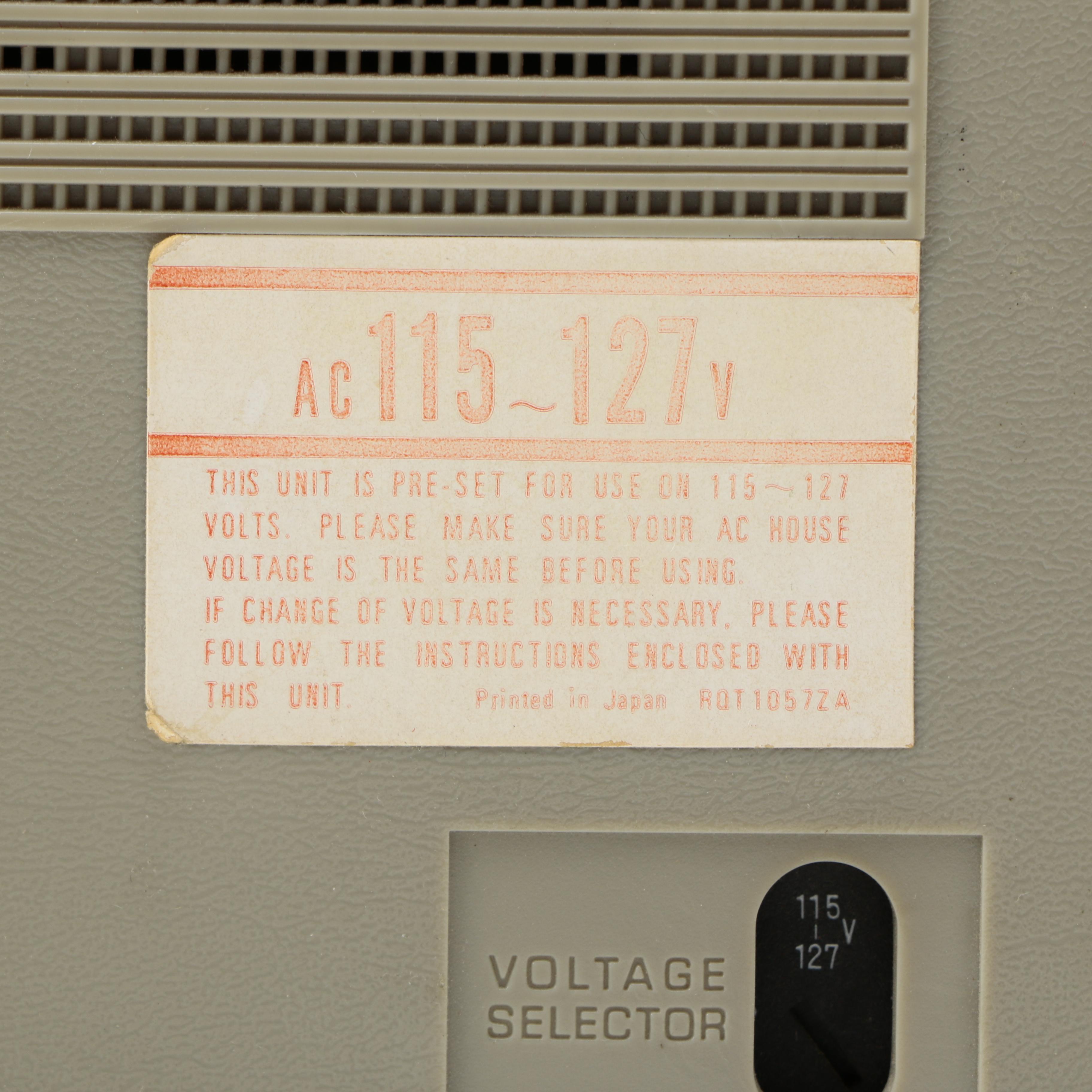 1980s Panasonic FM/AM Stereo Radio and Cassette Player