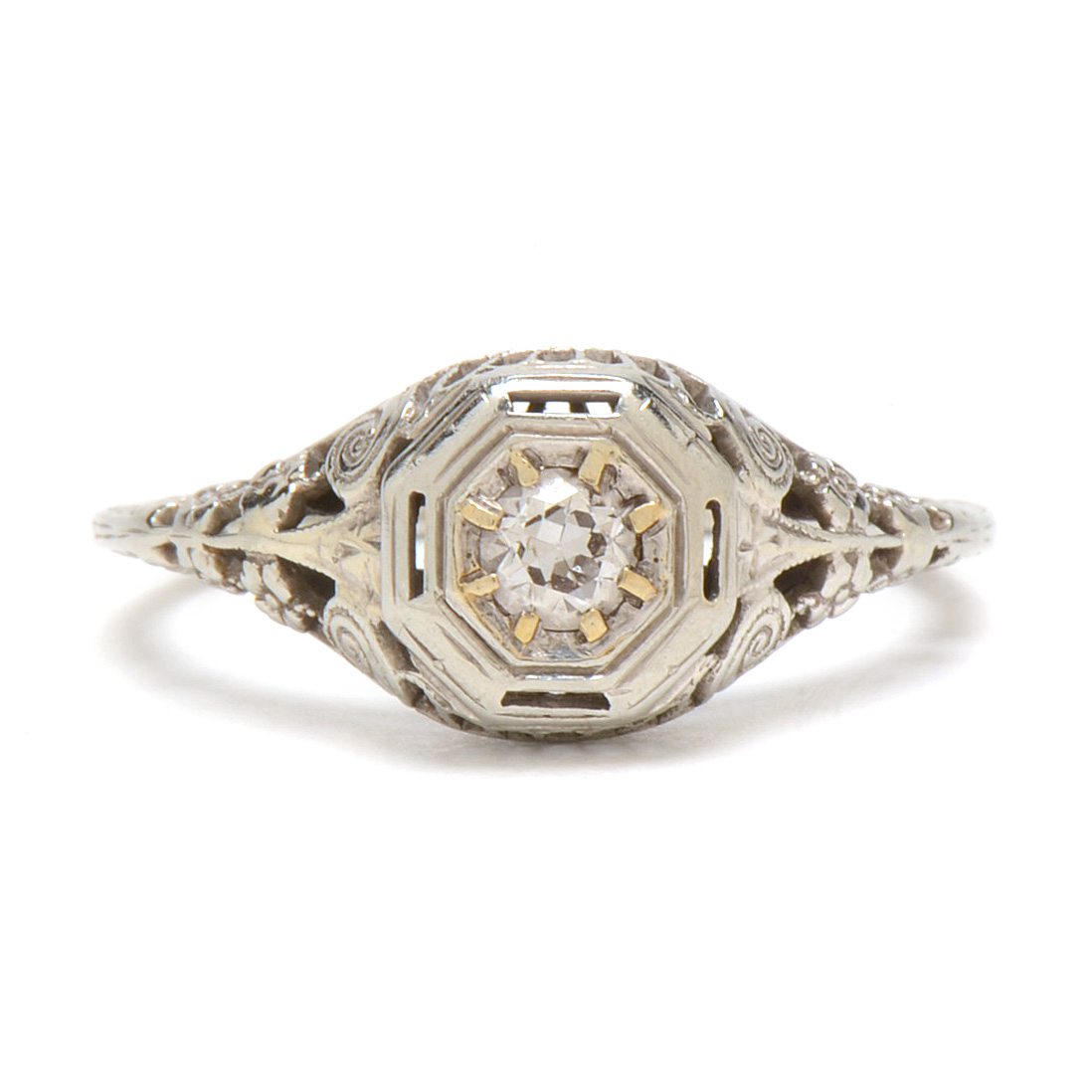 Edwardian 18K White Gold Filigree Diamond Engagement Ring