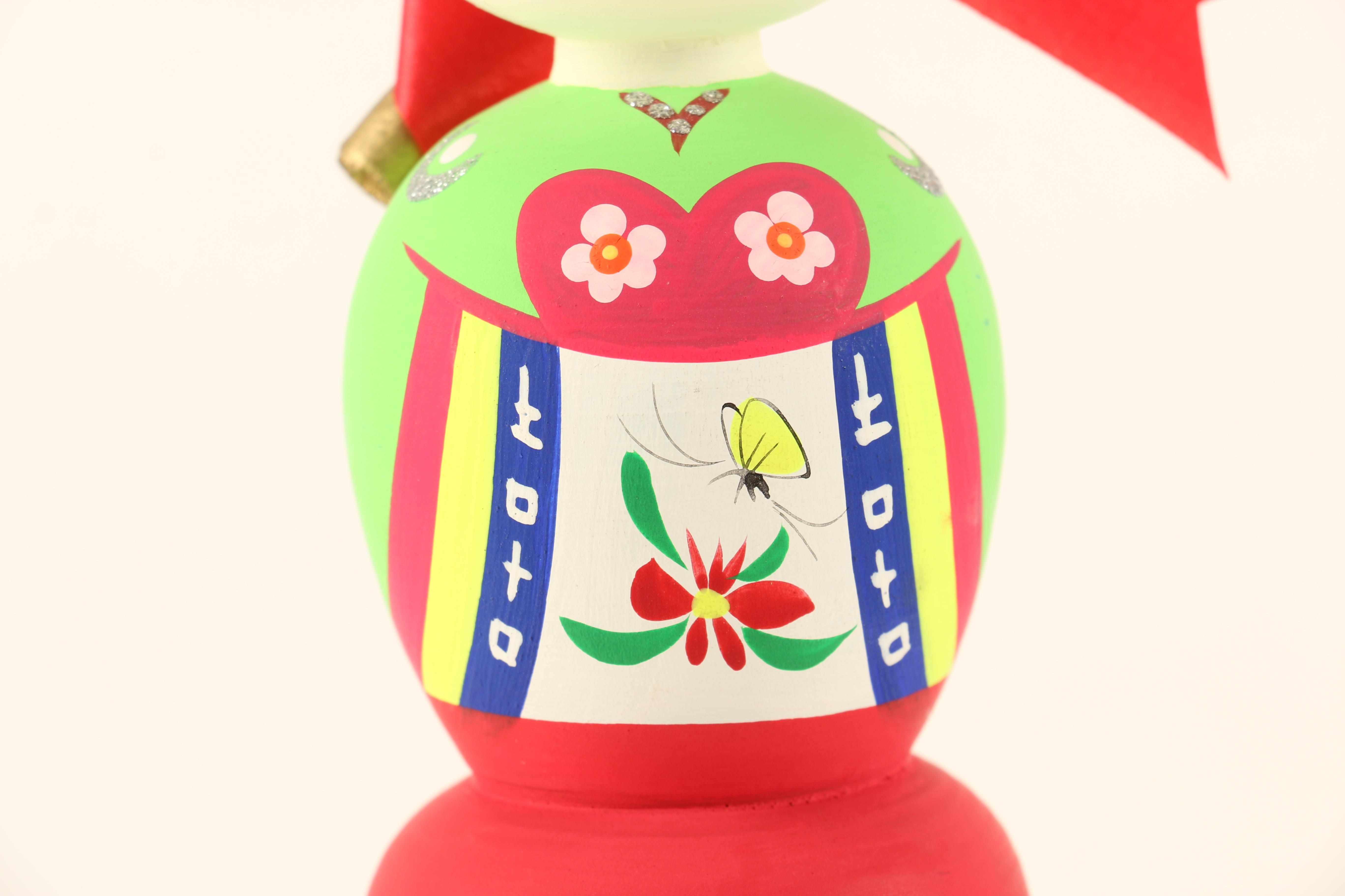 Korean Painted Wood Doll Couple