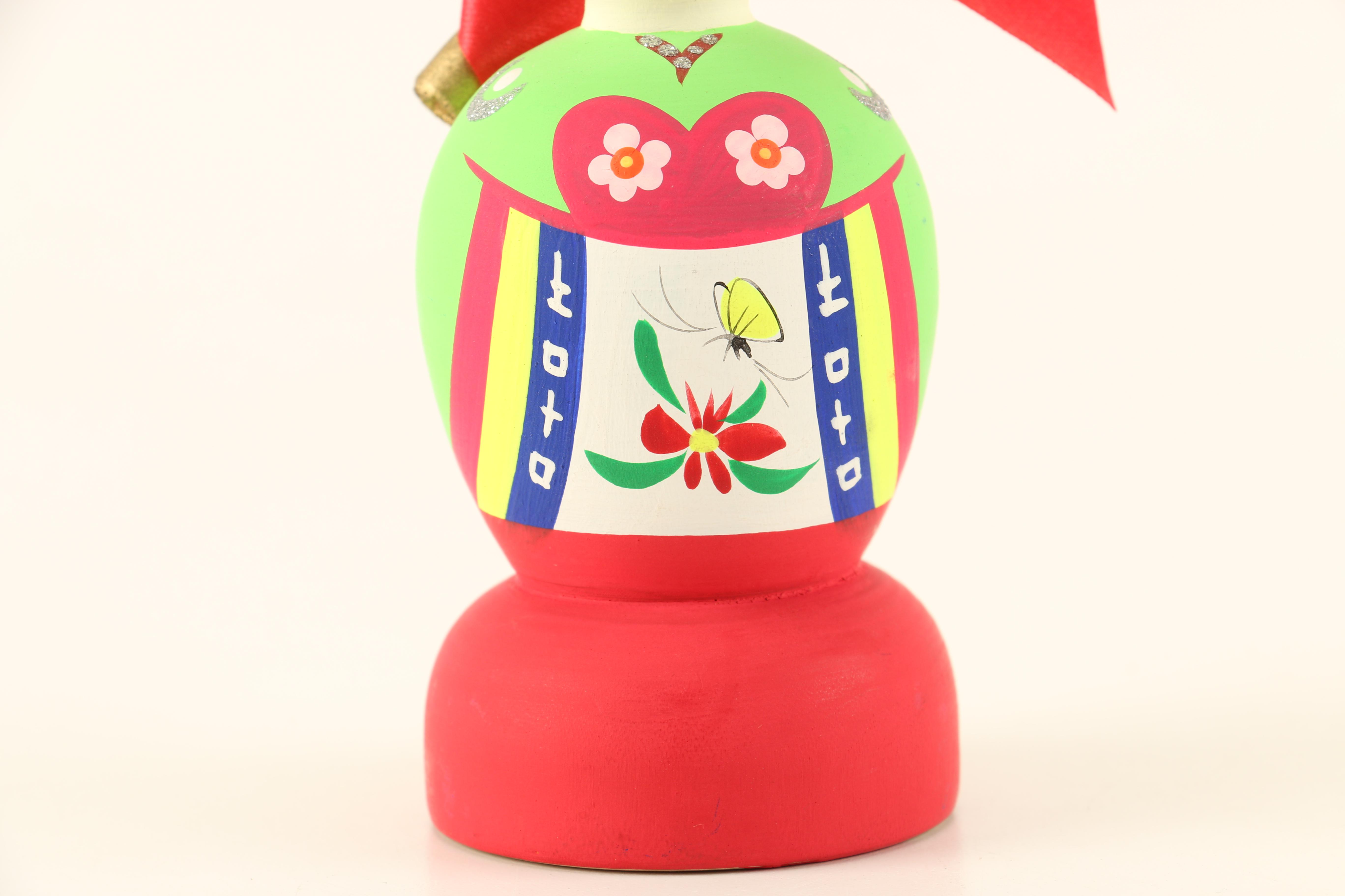 Korean Painted Wood Doll Couple