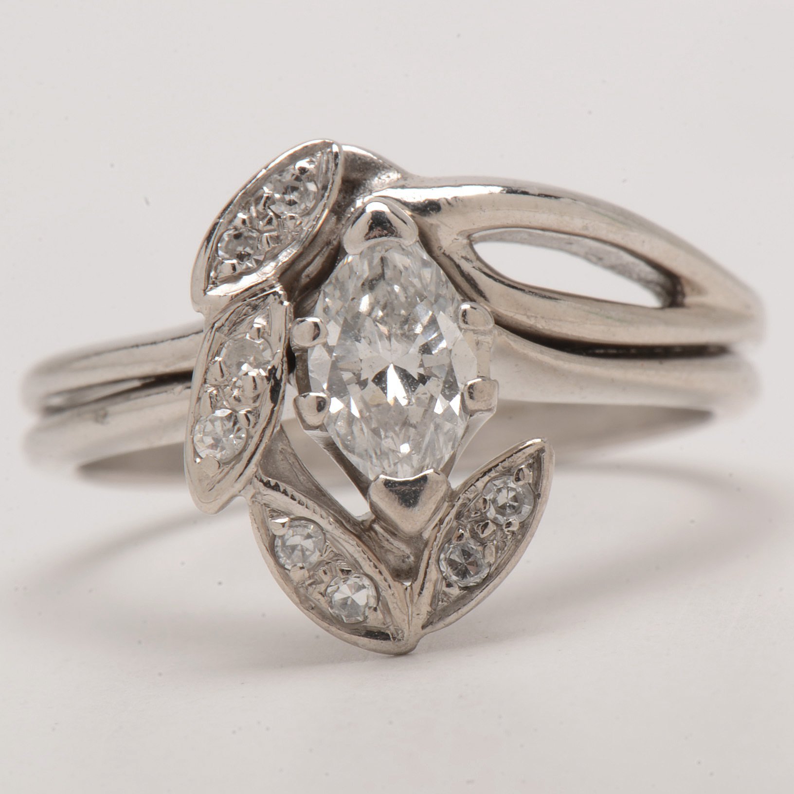 14K White Gold Diamond Bridal Ring Set