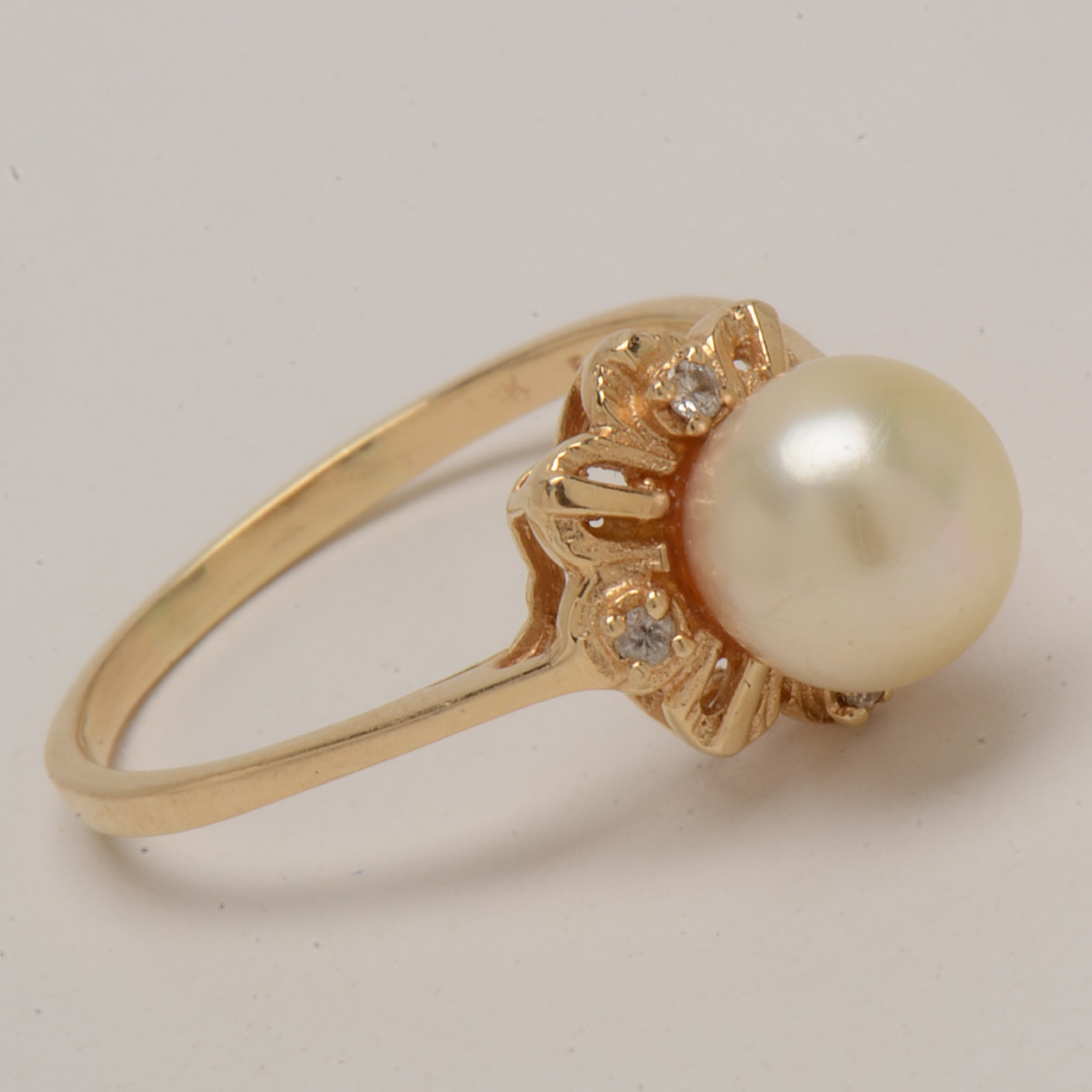 14K Yellow Gold Cultured Pearl Diamond Ring