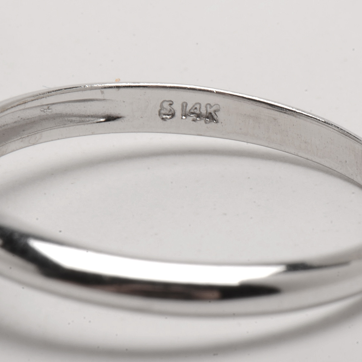 14K White Gold Solitaire Natural Blue Sapphire Ring