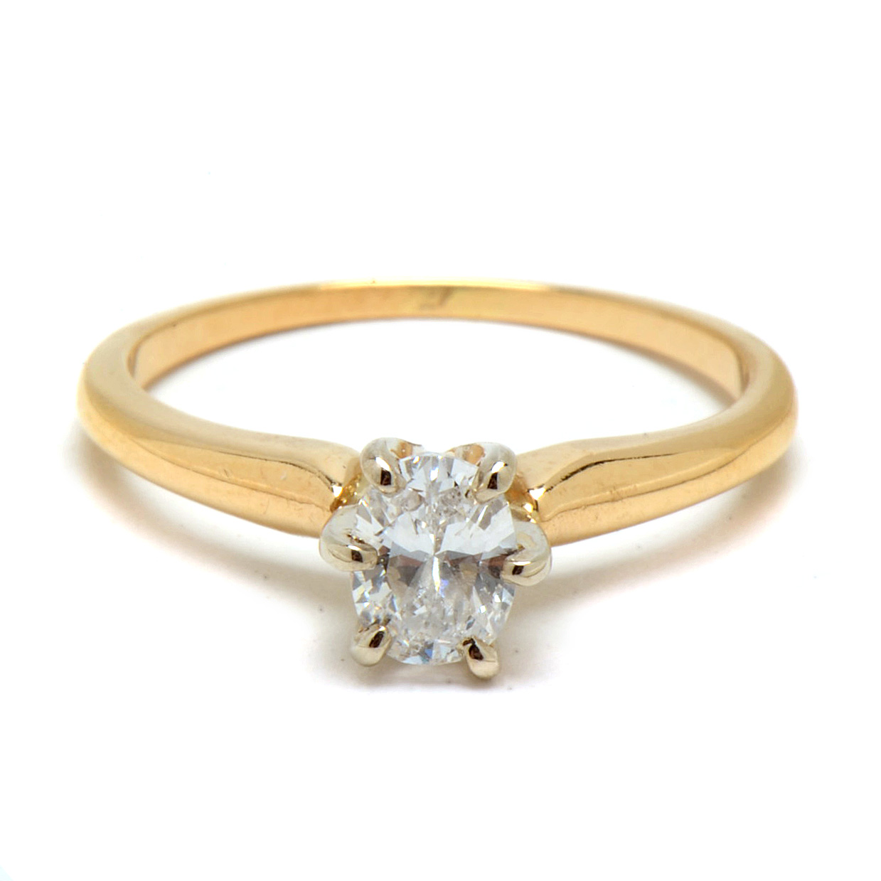 18K Yellow Gold Solitaire Oval-Cut Diamond Ring