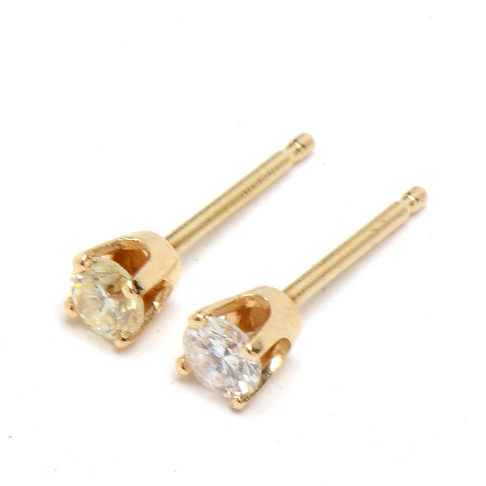 Pair of 14K Yellow Gold Diamond Stud Earrings