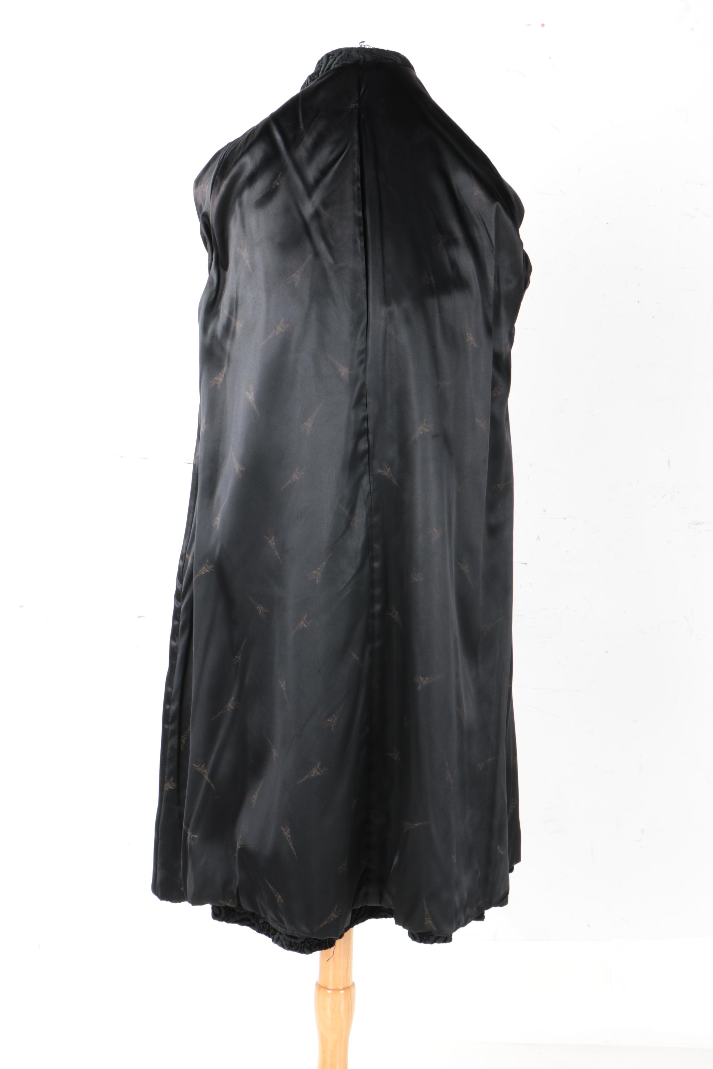 Women's Vintage "Evalen" Opera Coat Circa 1940s