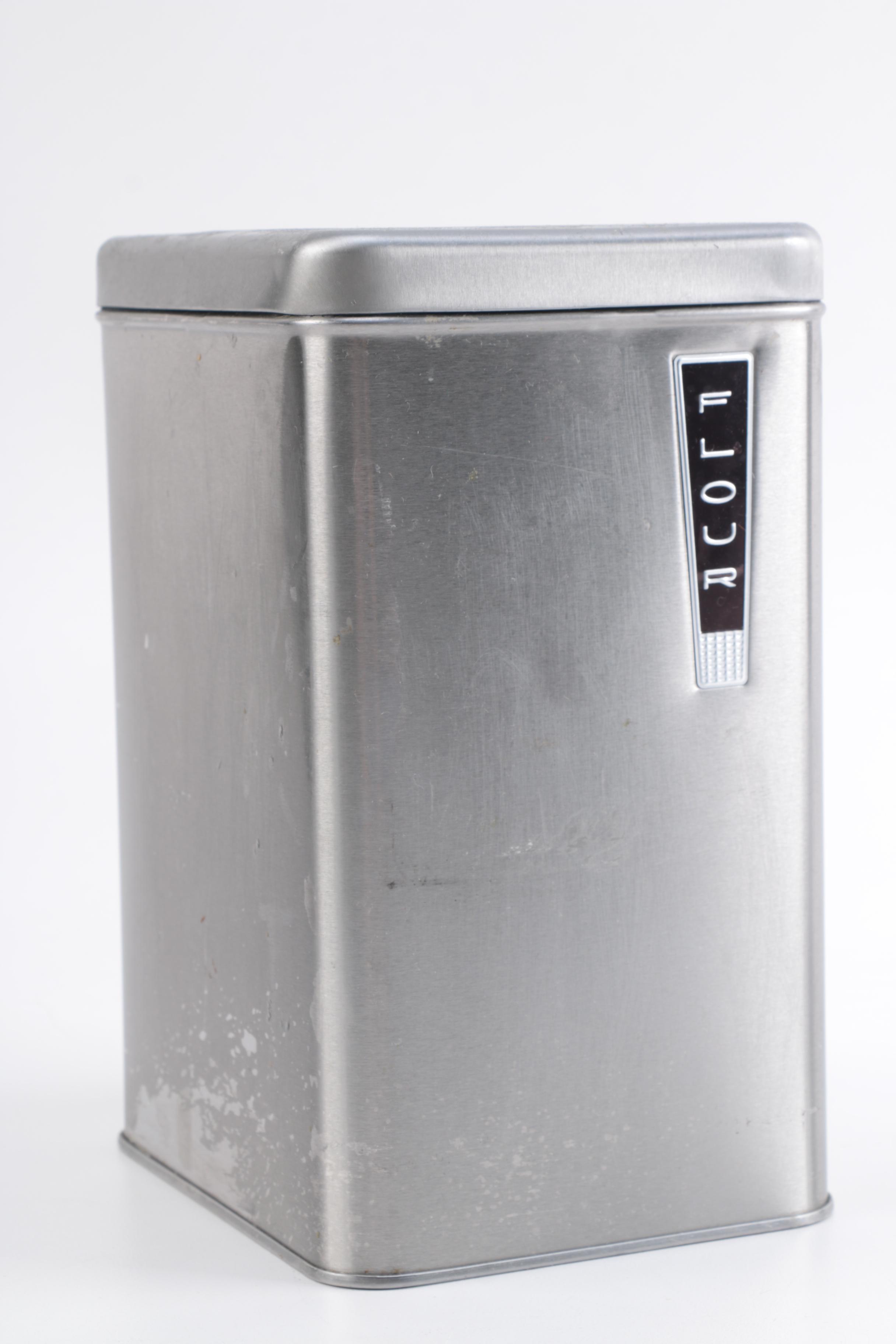 Assortment of Vintage Kitchenware