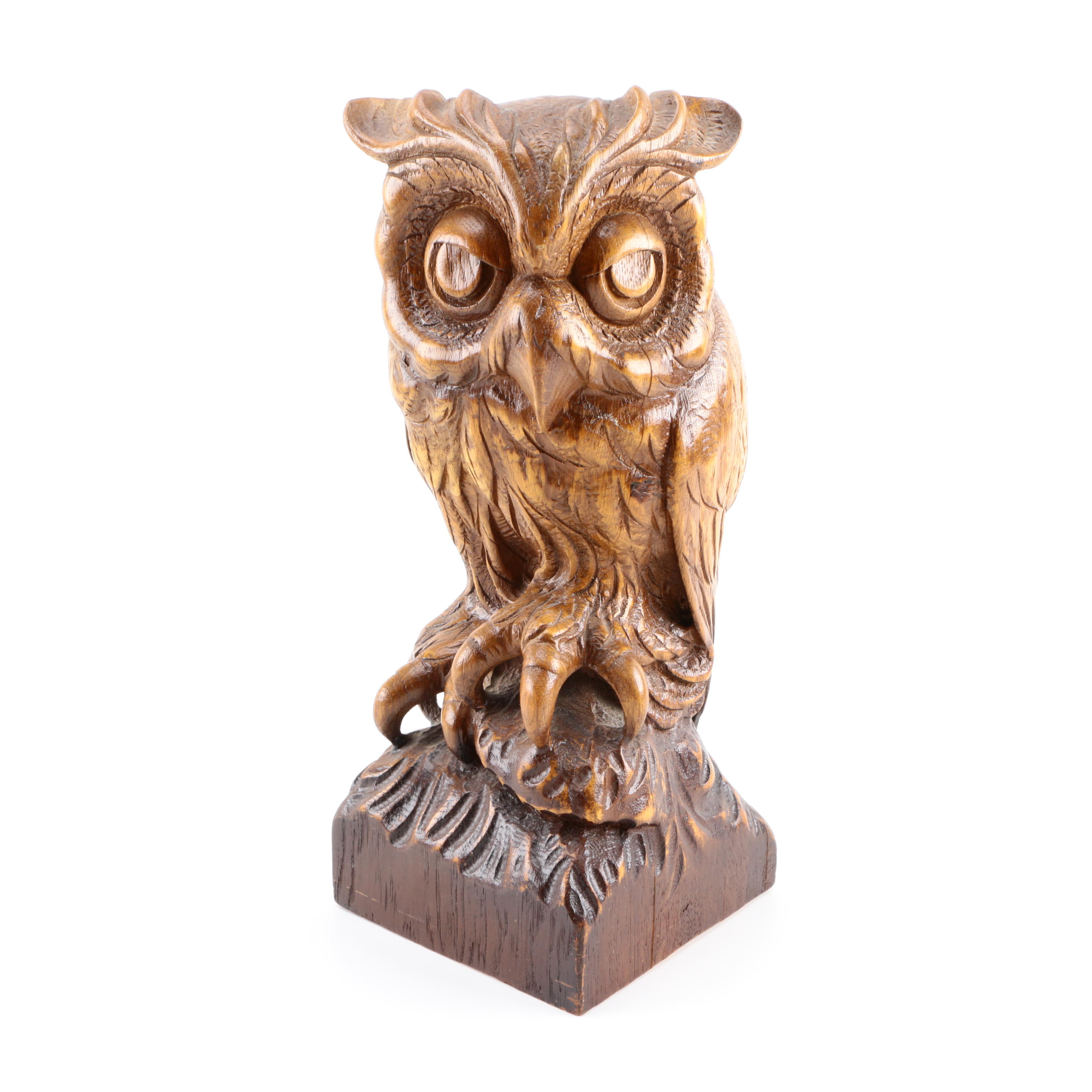 Carved Wooden Owl Sculpture