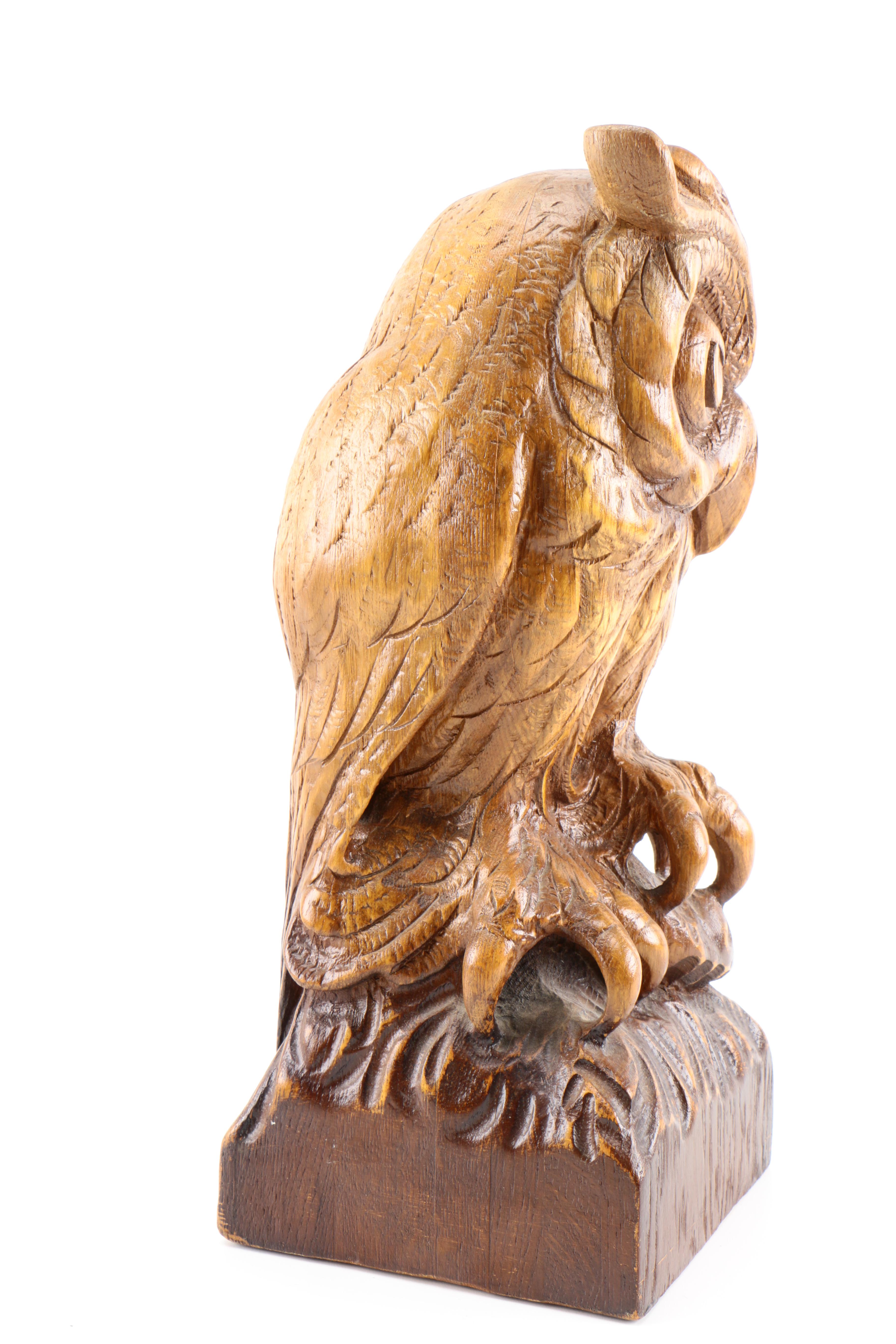 Carved Wooden Owl Sculpture