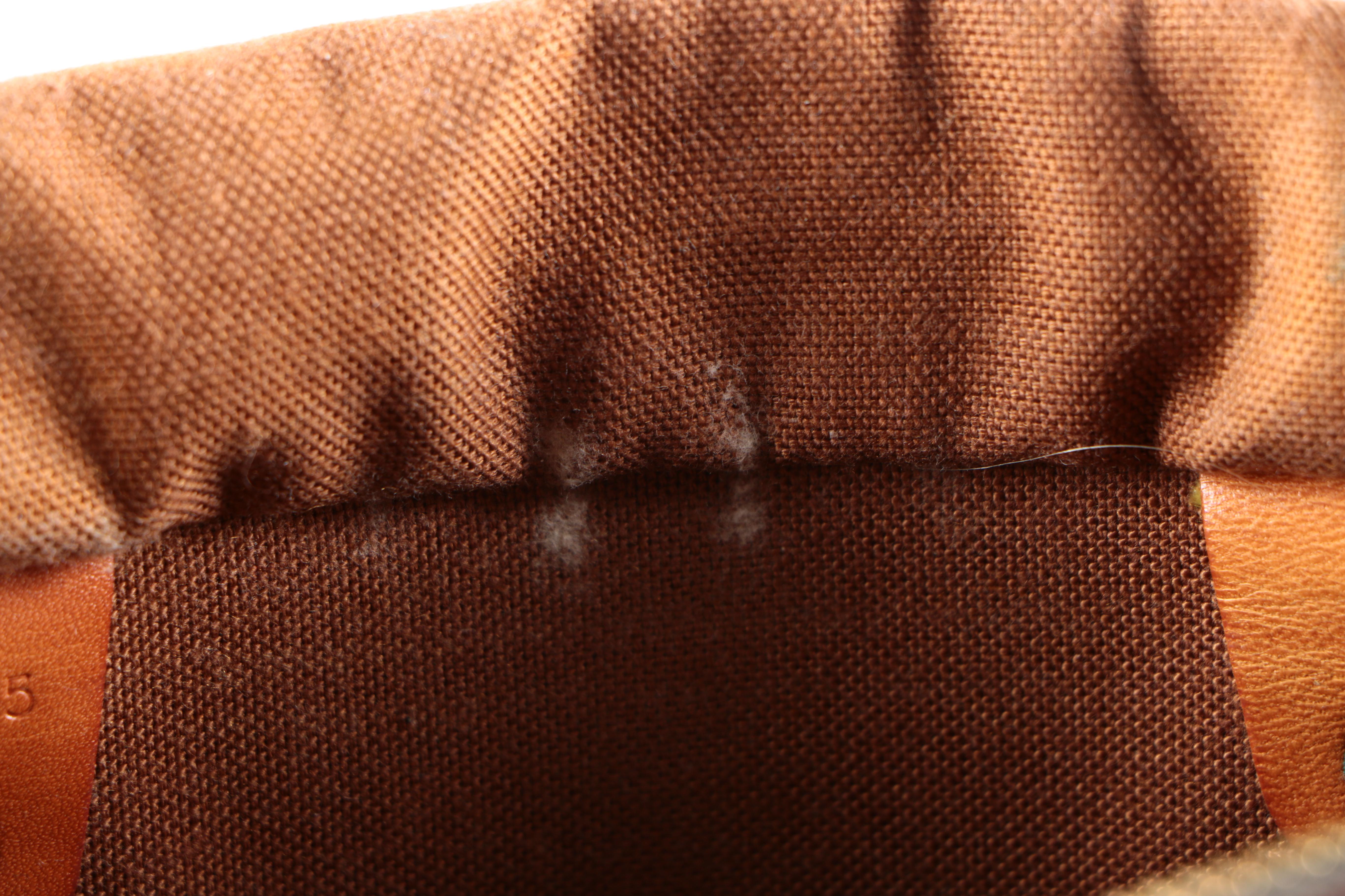 Louis Vuitton Monogram Speedy 25 Bag