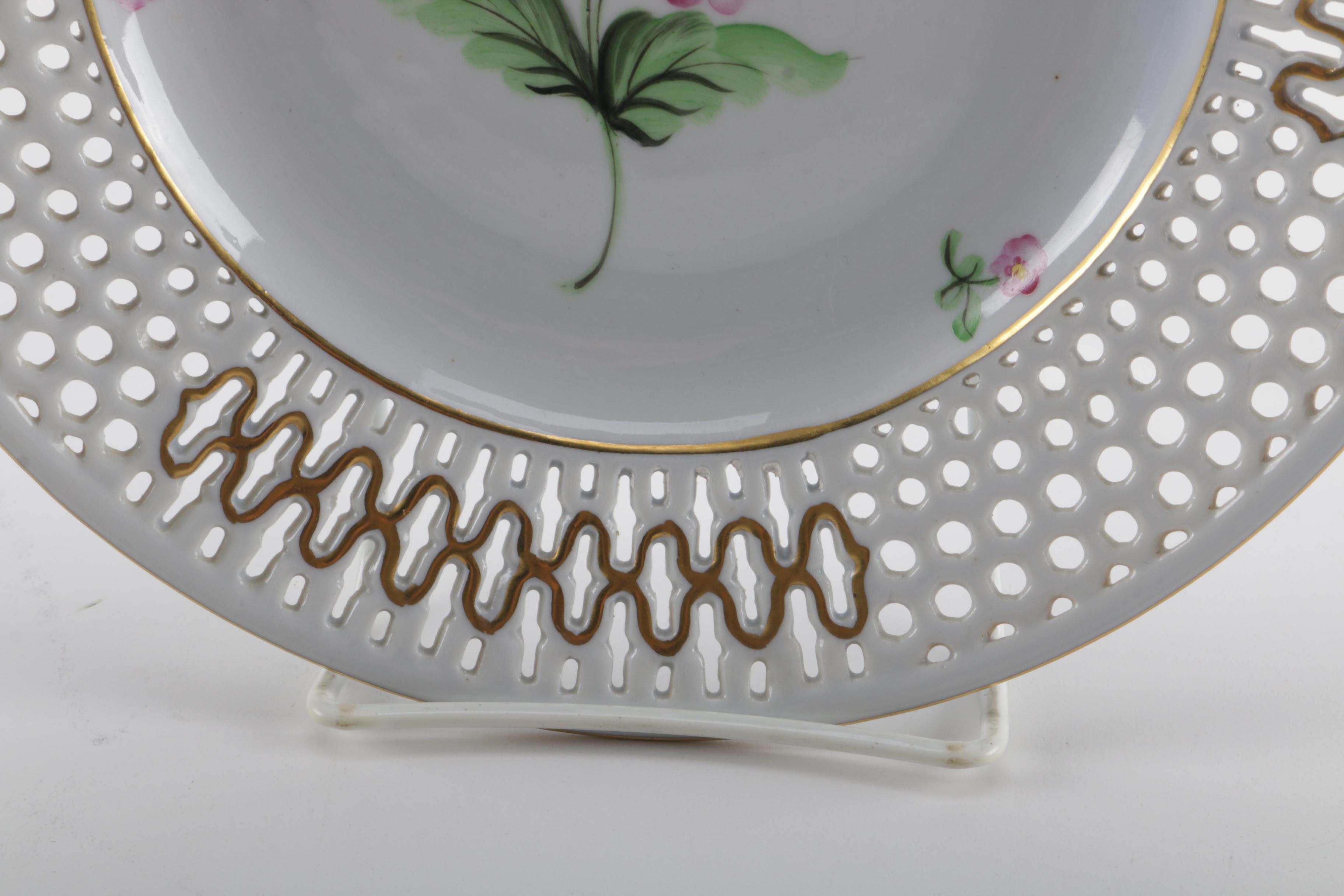 Herend Floral Student Plate